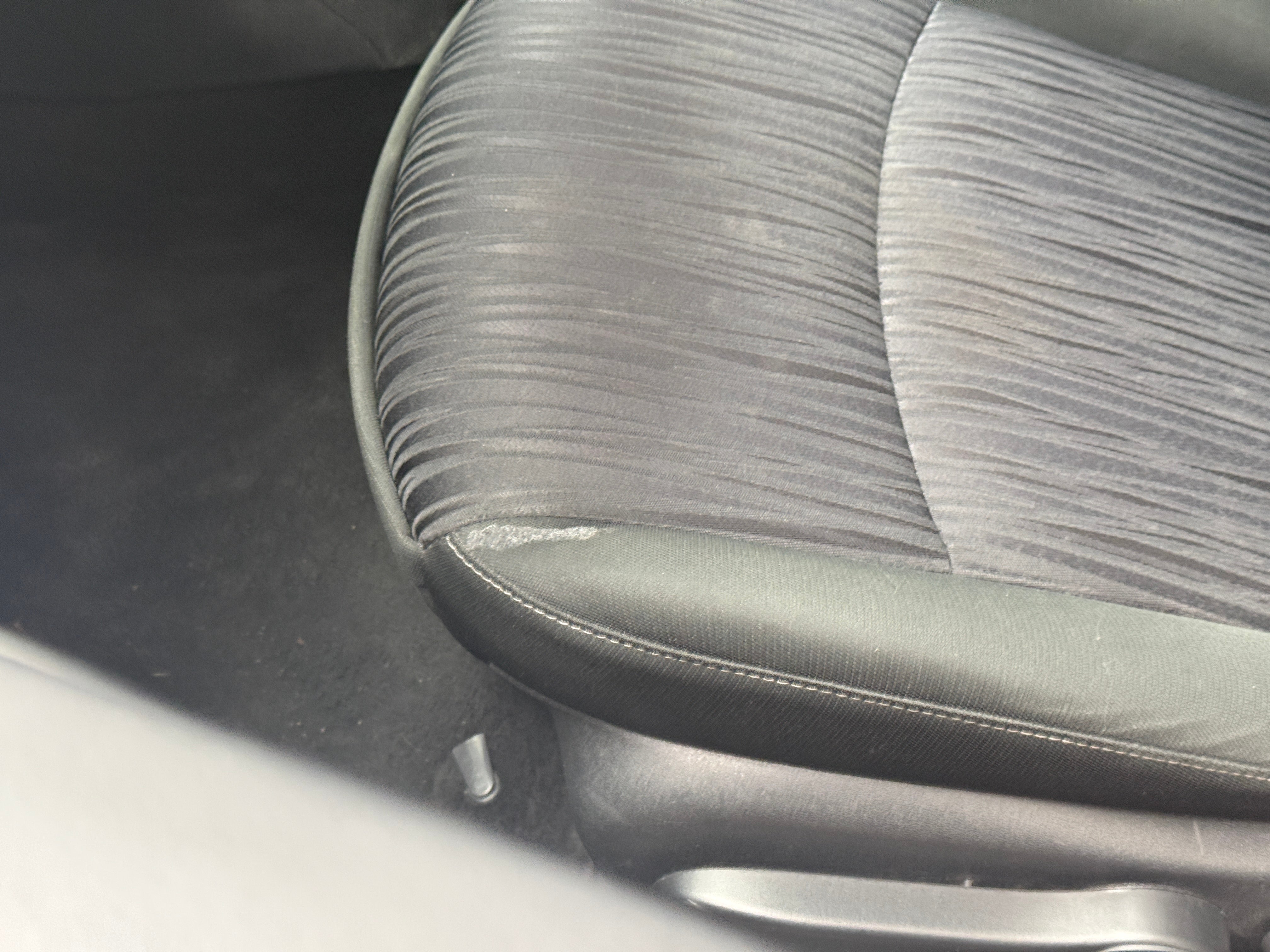 2019 Nissan Sentra SV - Photo 16