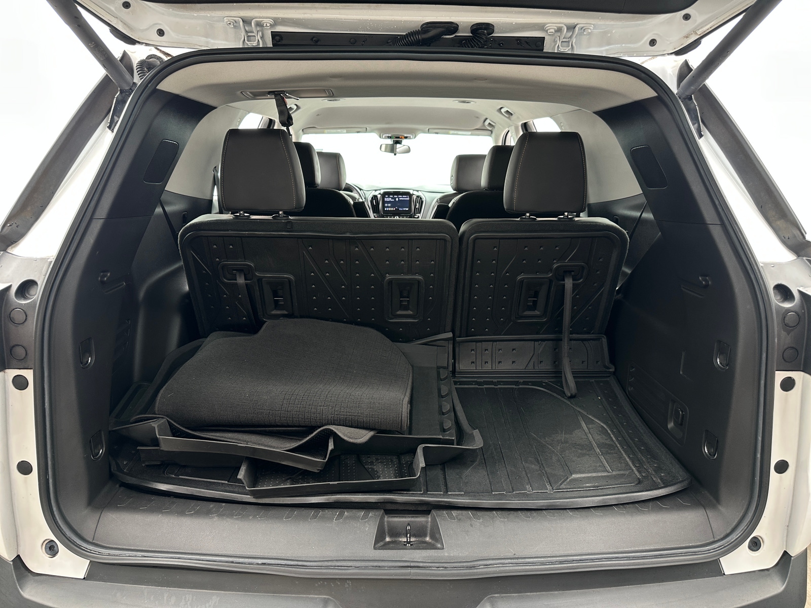 Thumbnail: 2021 Chevrolet Traverse - 6
