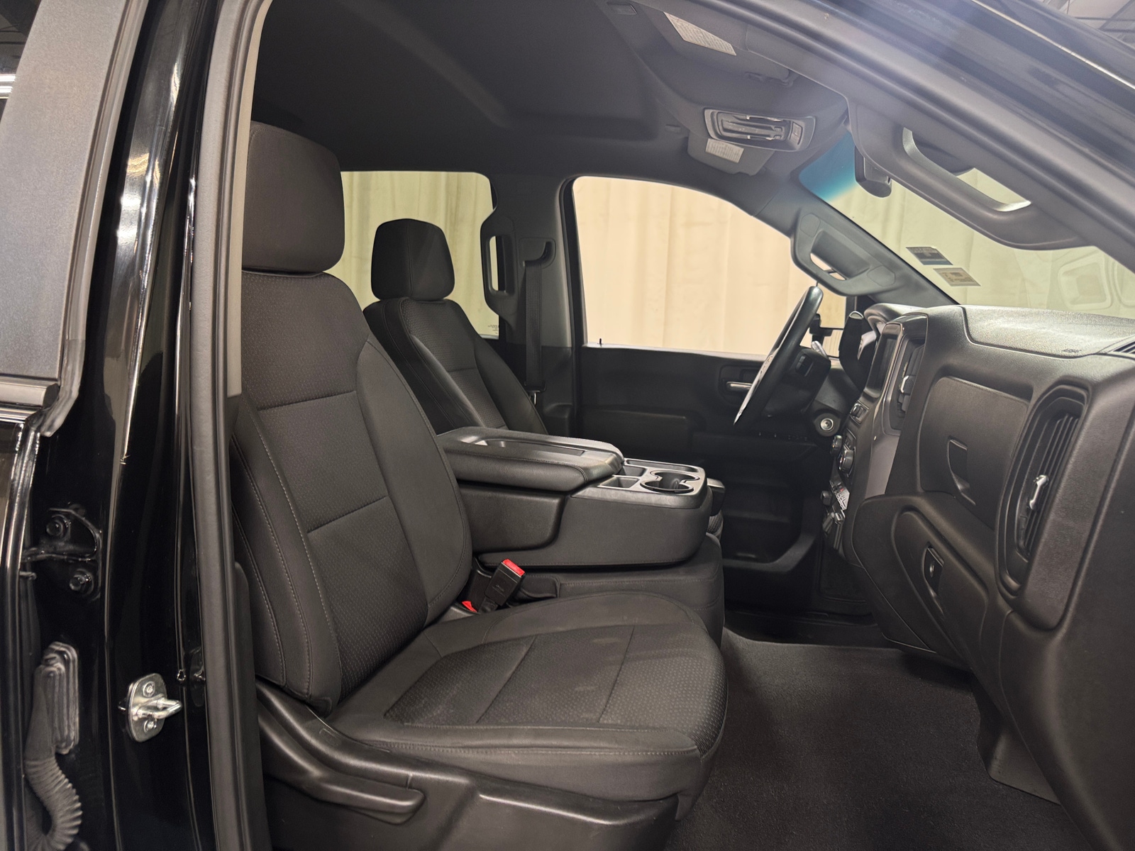Thumbnail: 2021 Chevrolet Silverado 2500 - 2