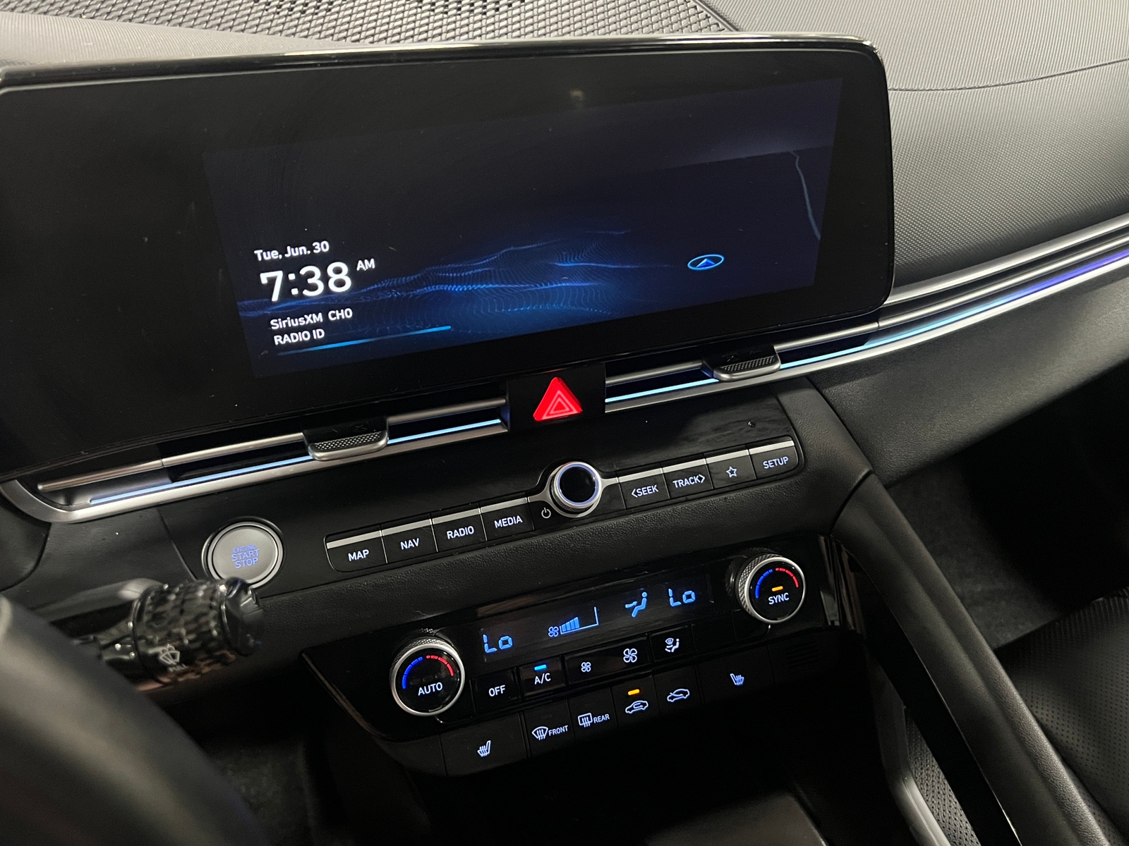 Thumbnail: 2023 Hyundai Elantra - 3