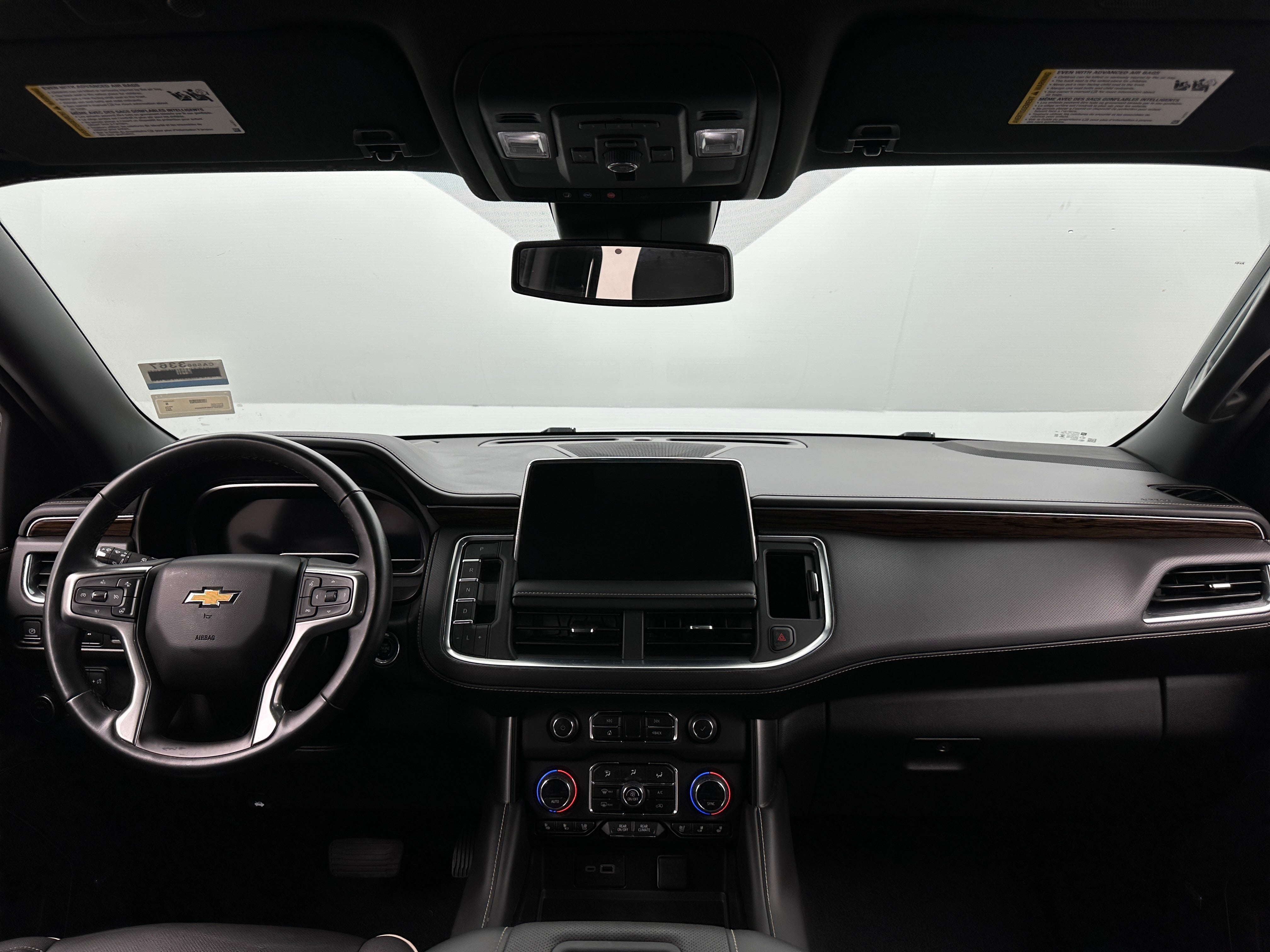 2023 Chevrolet Suburban Premier - Photo 7
