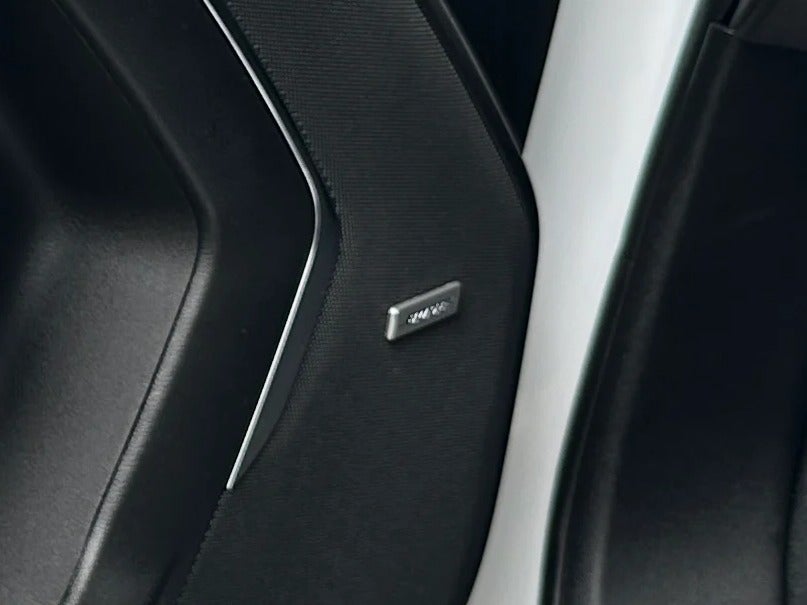 2023 Chevrolet Suburban Premier - Photo 18