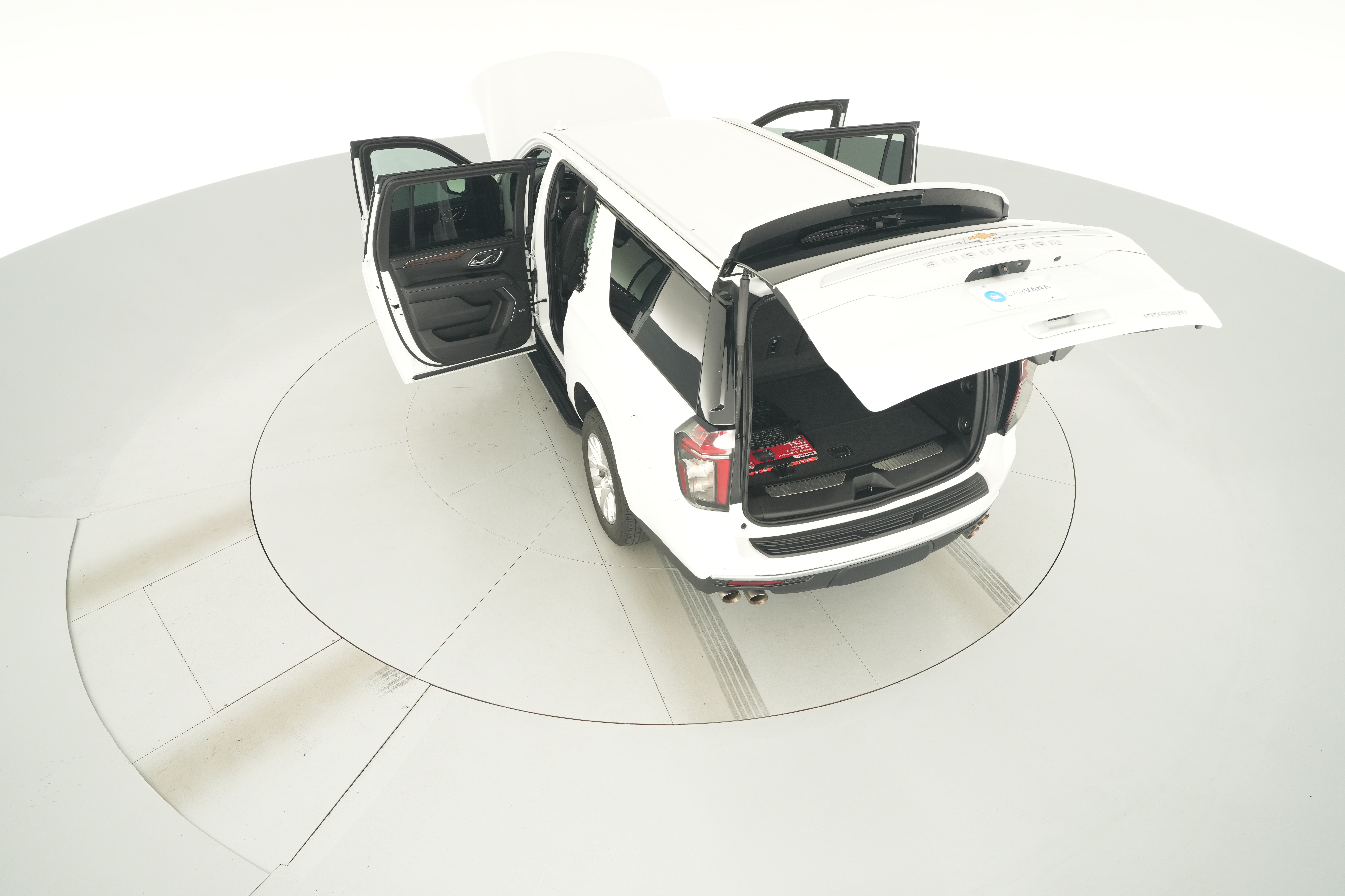 2023 Chevrolet Suburban Premier - Photo 33