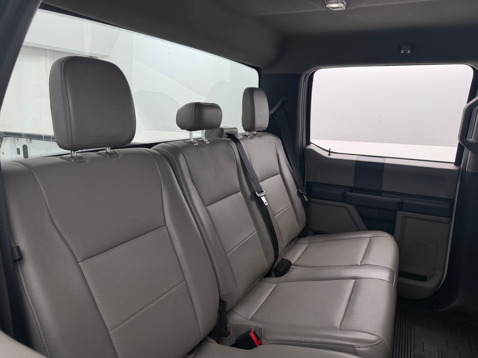 Thumbnail: 2022 Ford Econoline - 6