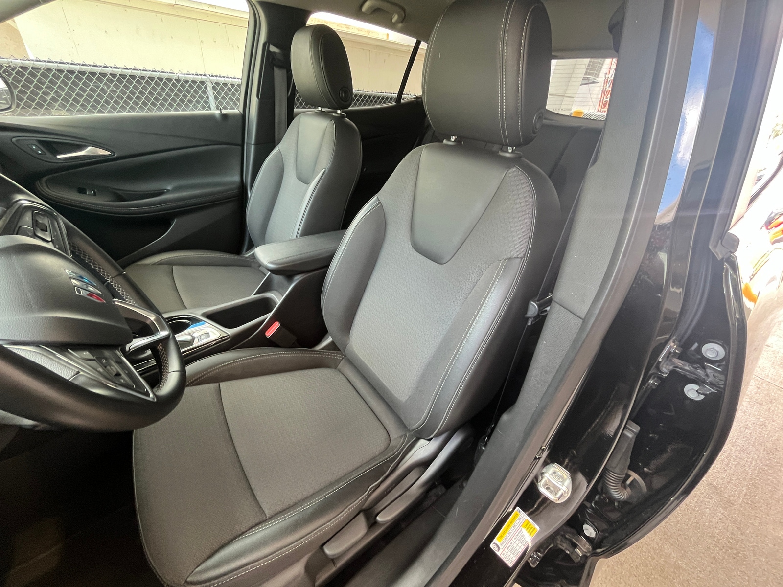 Thumbnail: 2025 Buick Encore GX - 2