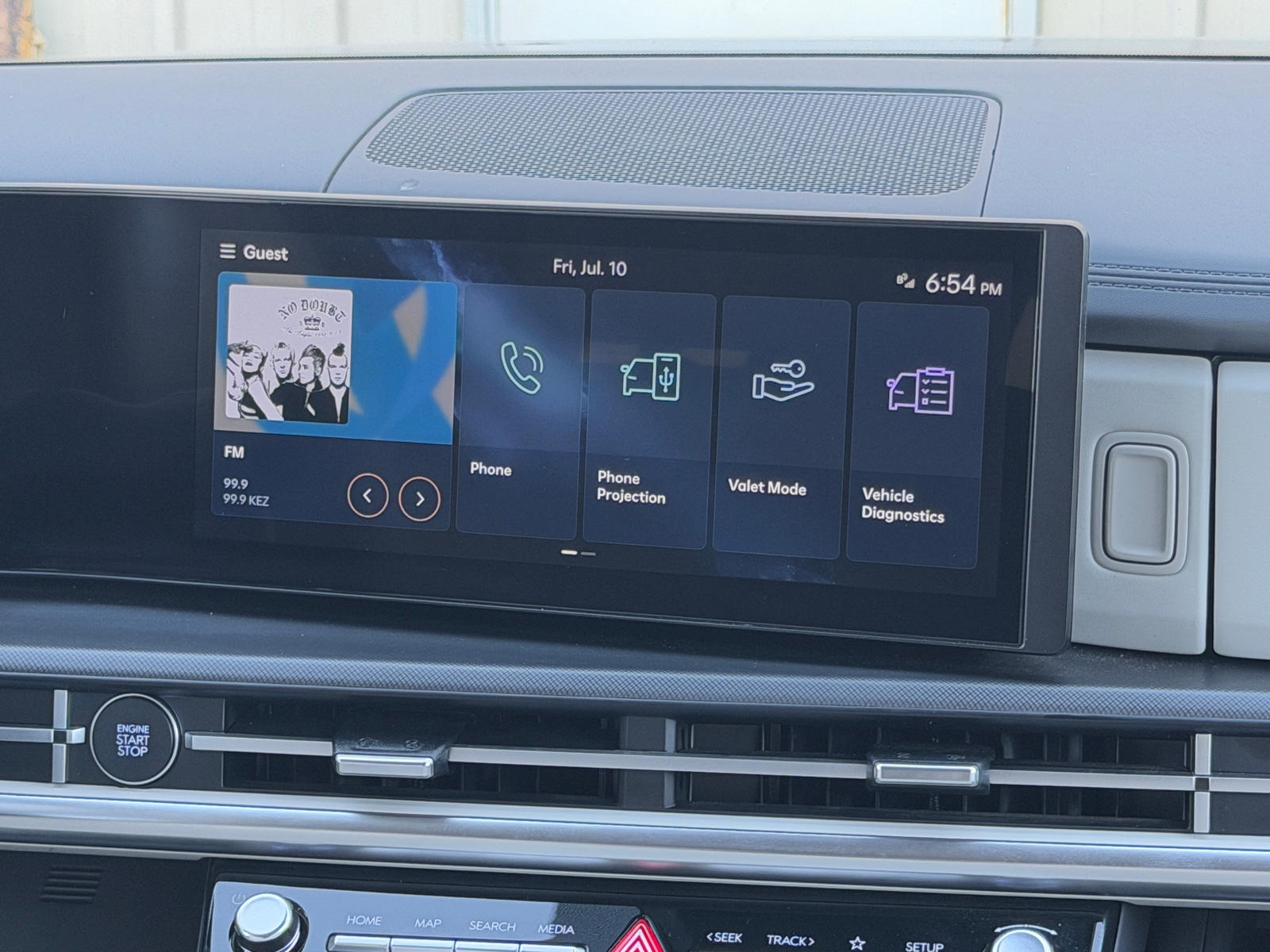 Thumbnail: 2025 Hyundai Santa Fe - 4
