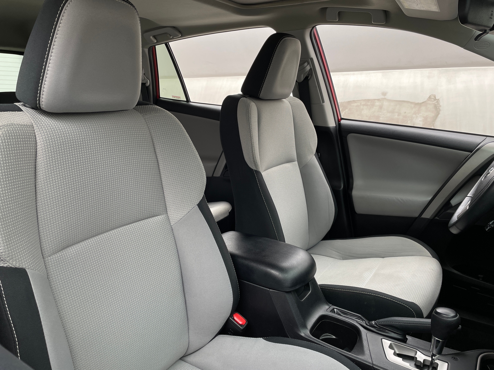Thumbnail: 2017 Toyota RAV4 - 2