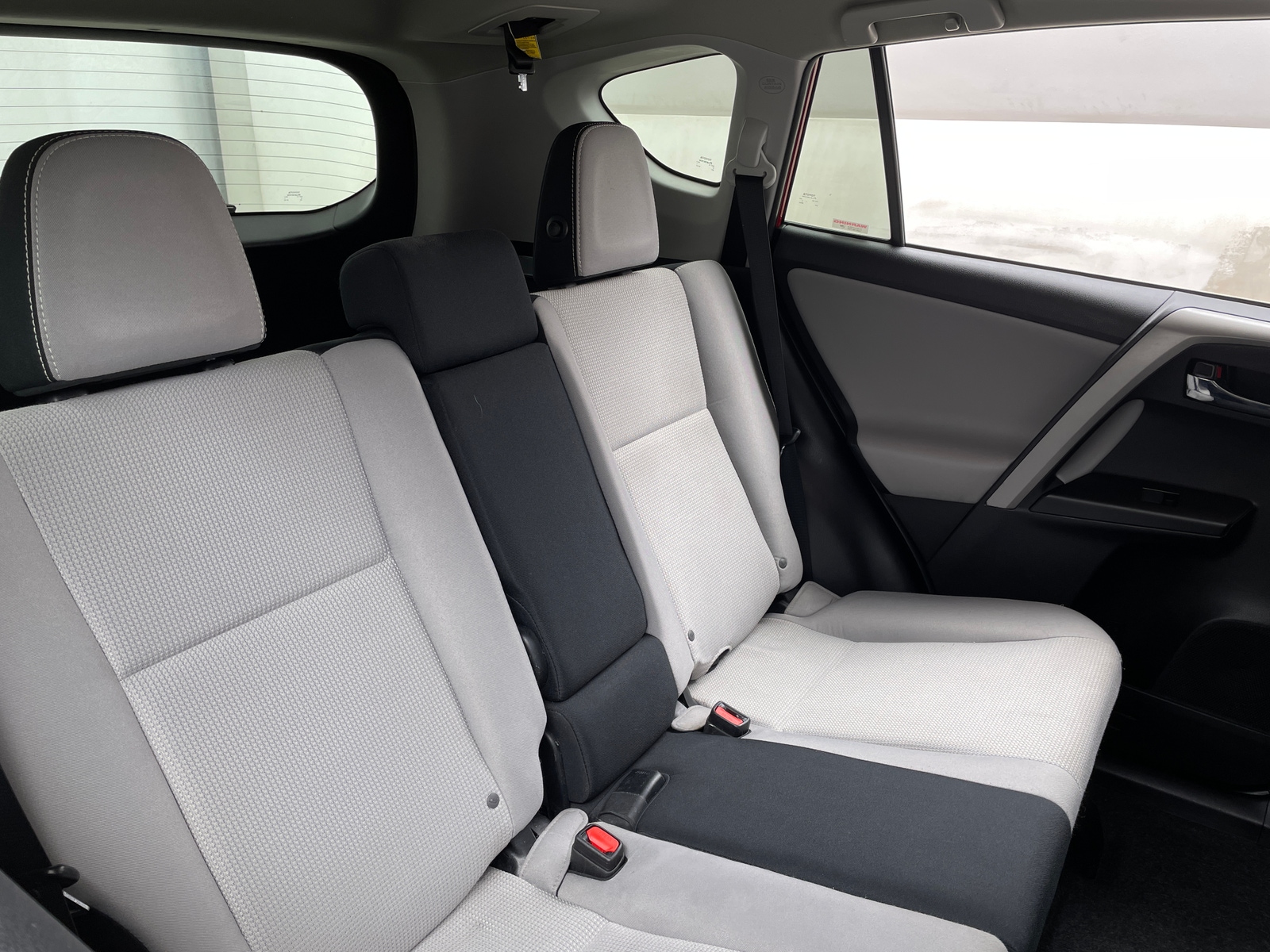 Thumbnail: 2017 Toyota RAV4 - 6