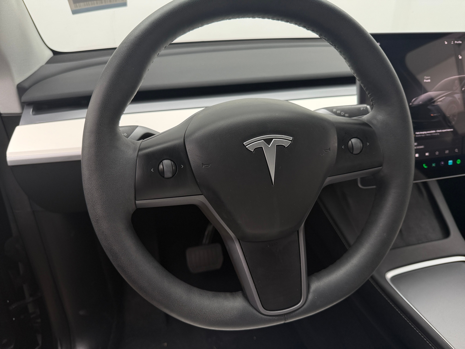 Thumbnail: 2024 Tesla Model Y - 4