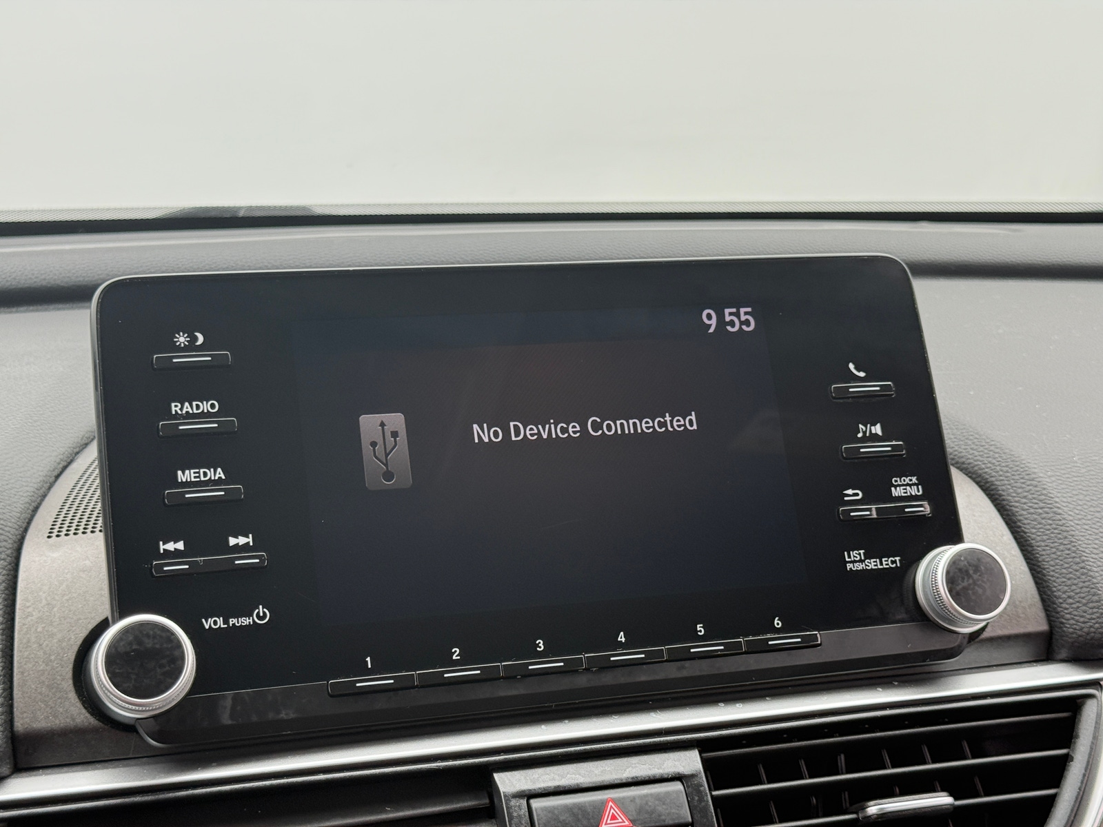 Thumbnail: 2019 Honda Accord - 4