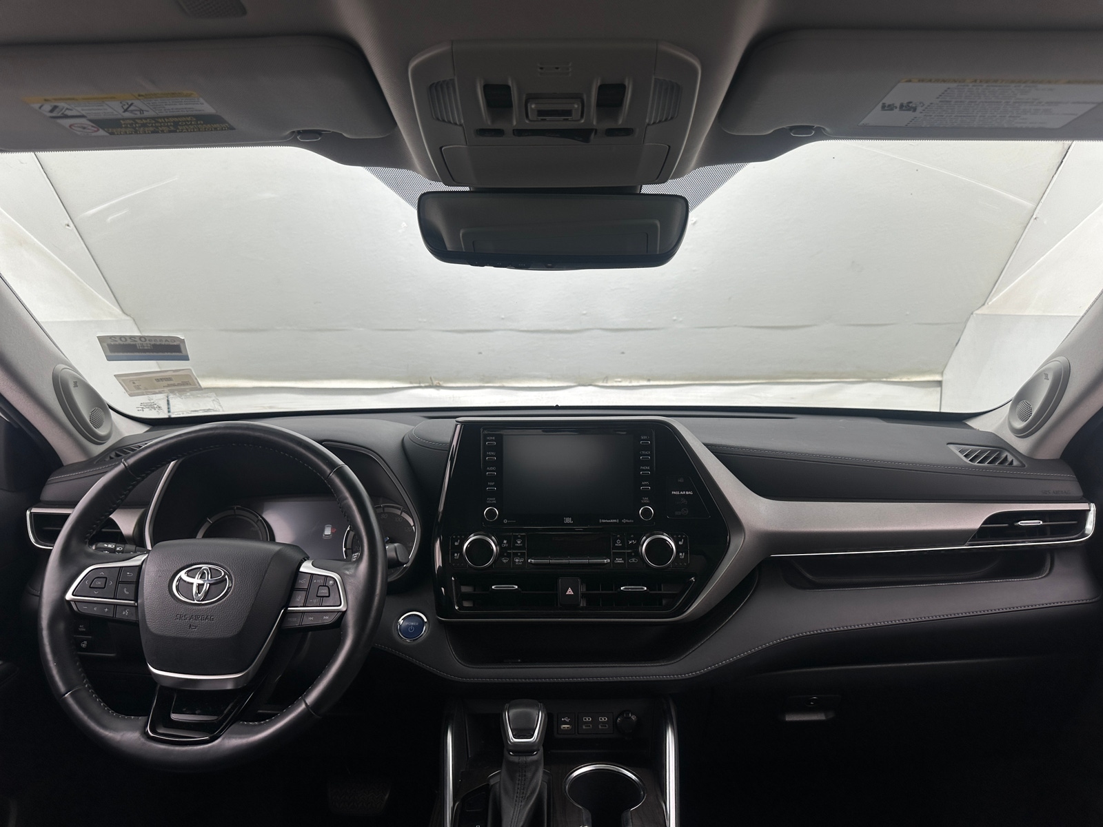 Thumbnail: 2022 Toyota Highlander - 2