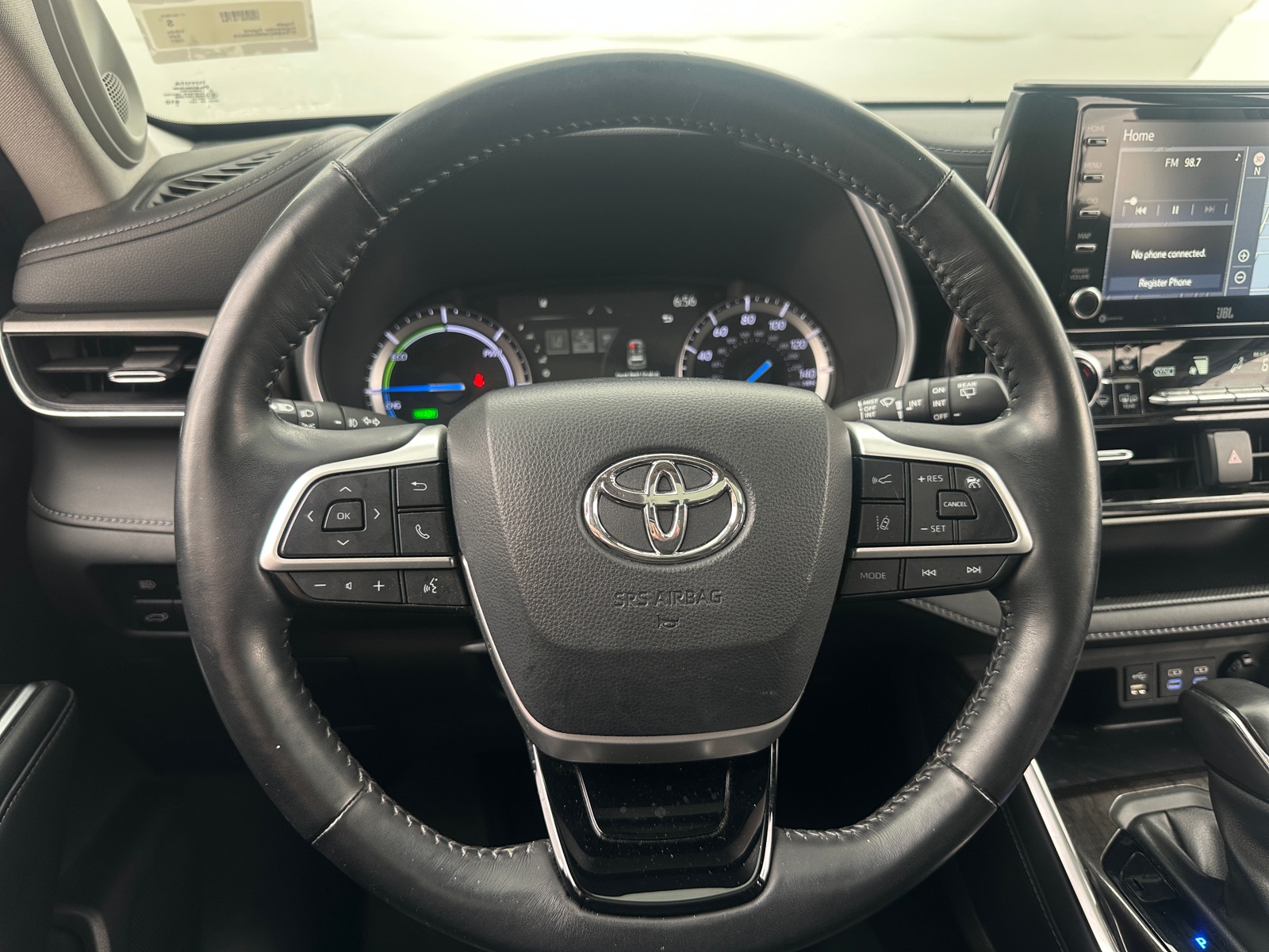 Thumbnail: 2022 Toyota Highlander - 4