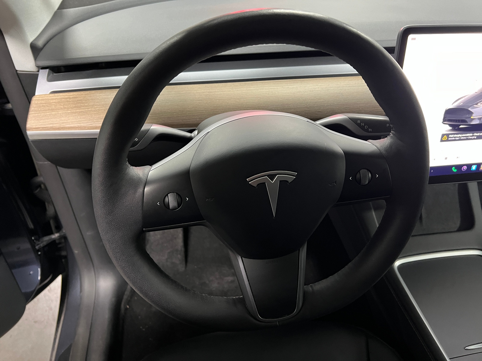 Thumbnail: 2022 Tesla Model Y - 4