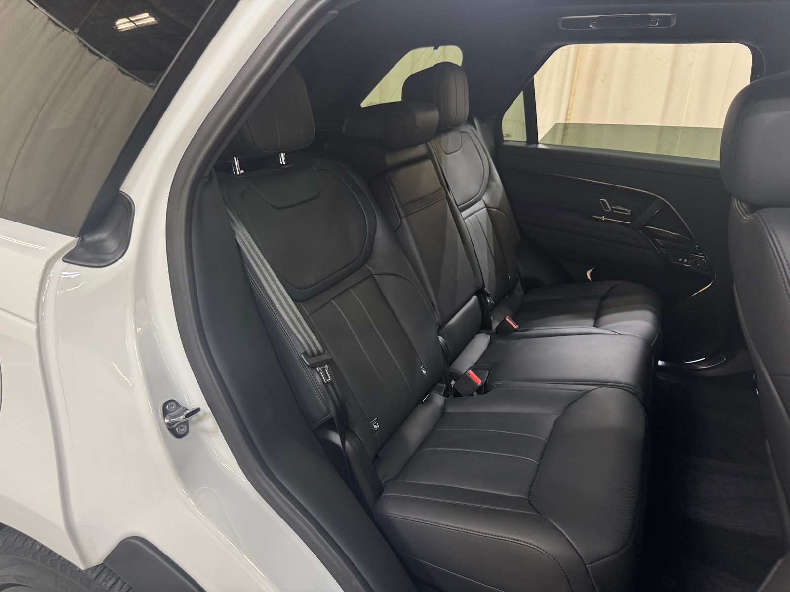 Thumbnail: 2024 Land Rover Range Rover Sport - 5