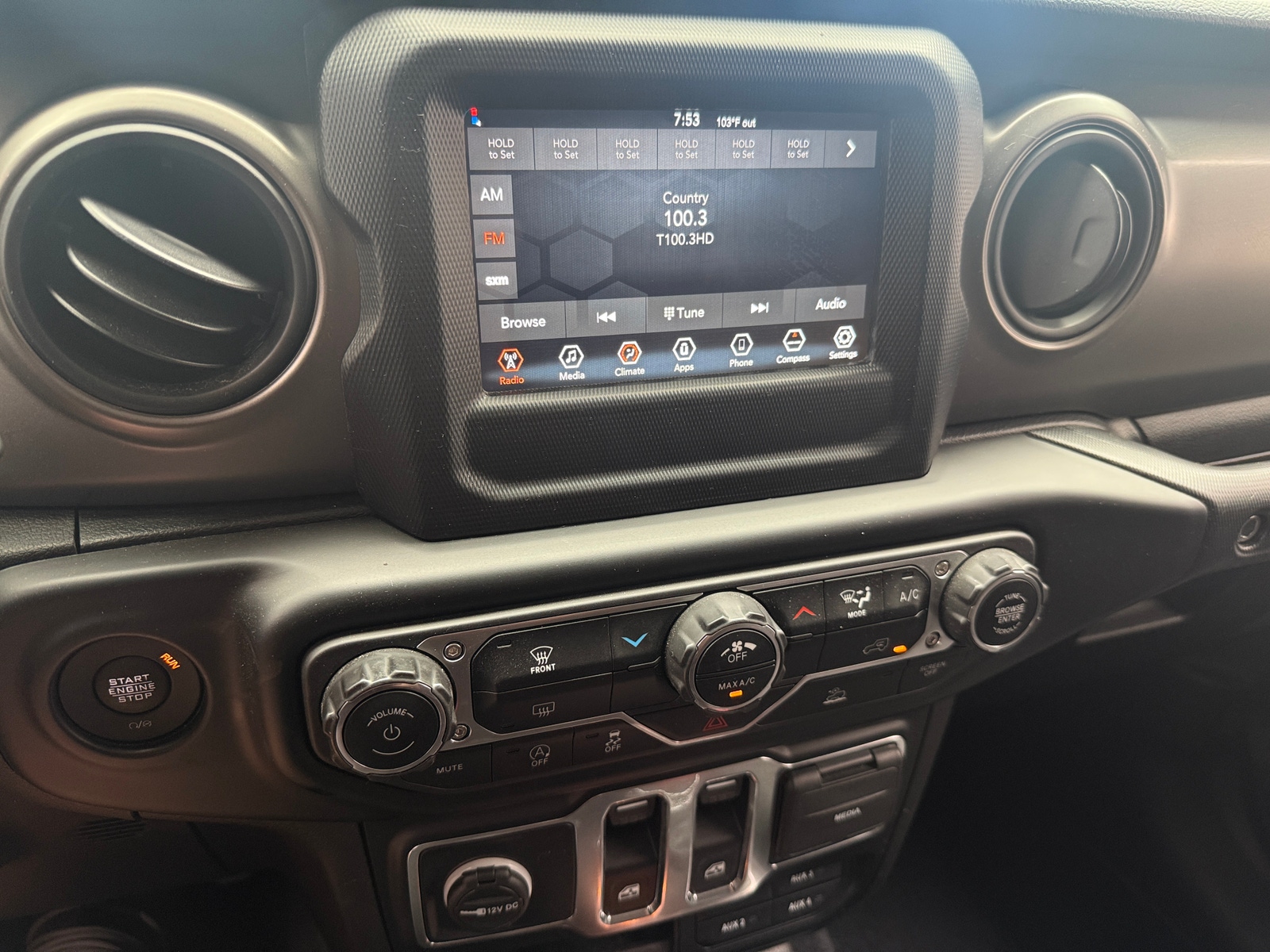 Thumbnail: 2022 Jeep Wrangler - 4