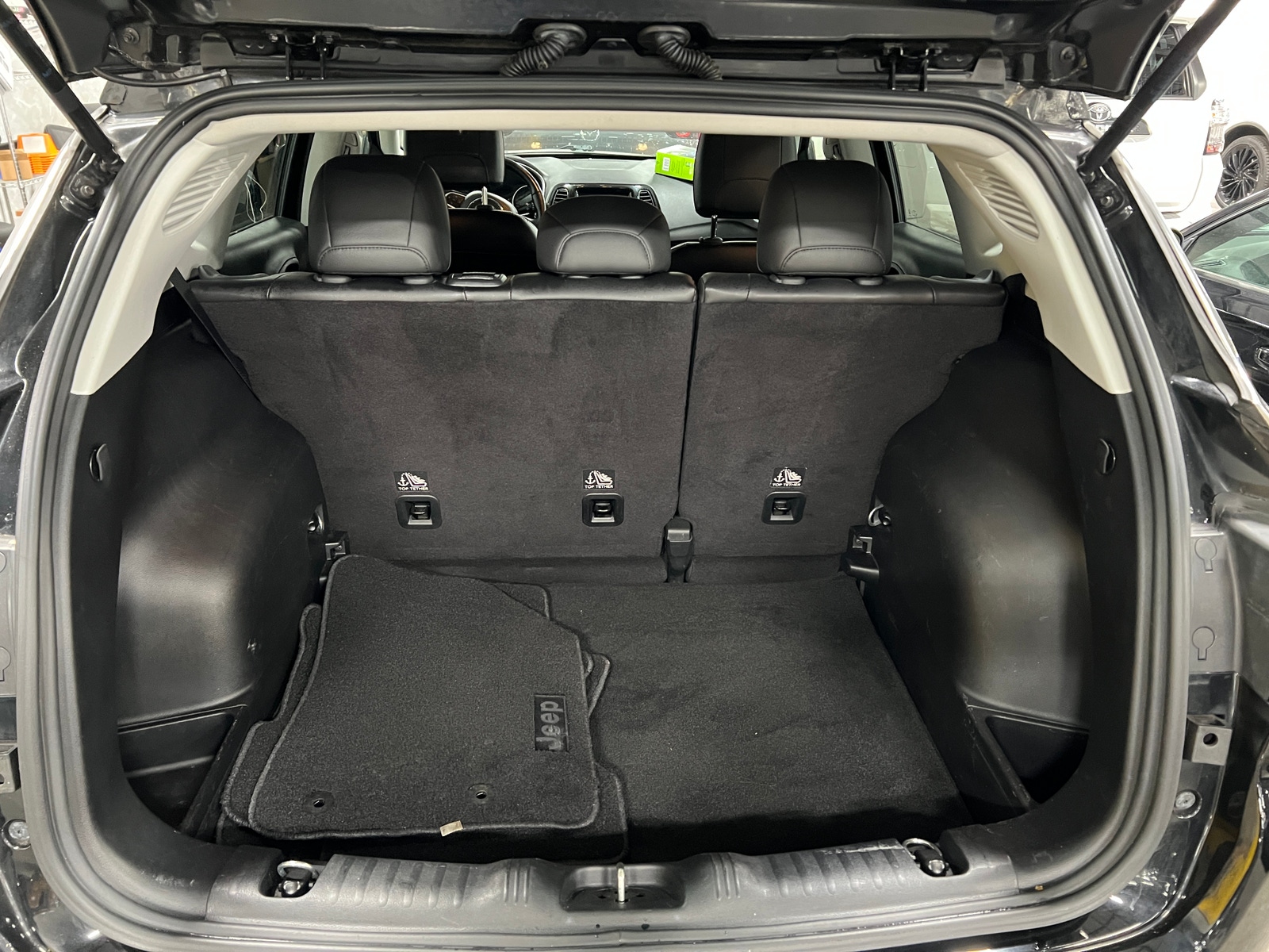 Thumbnail: 2018 Jeep Compass - 7
