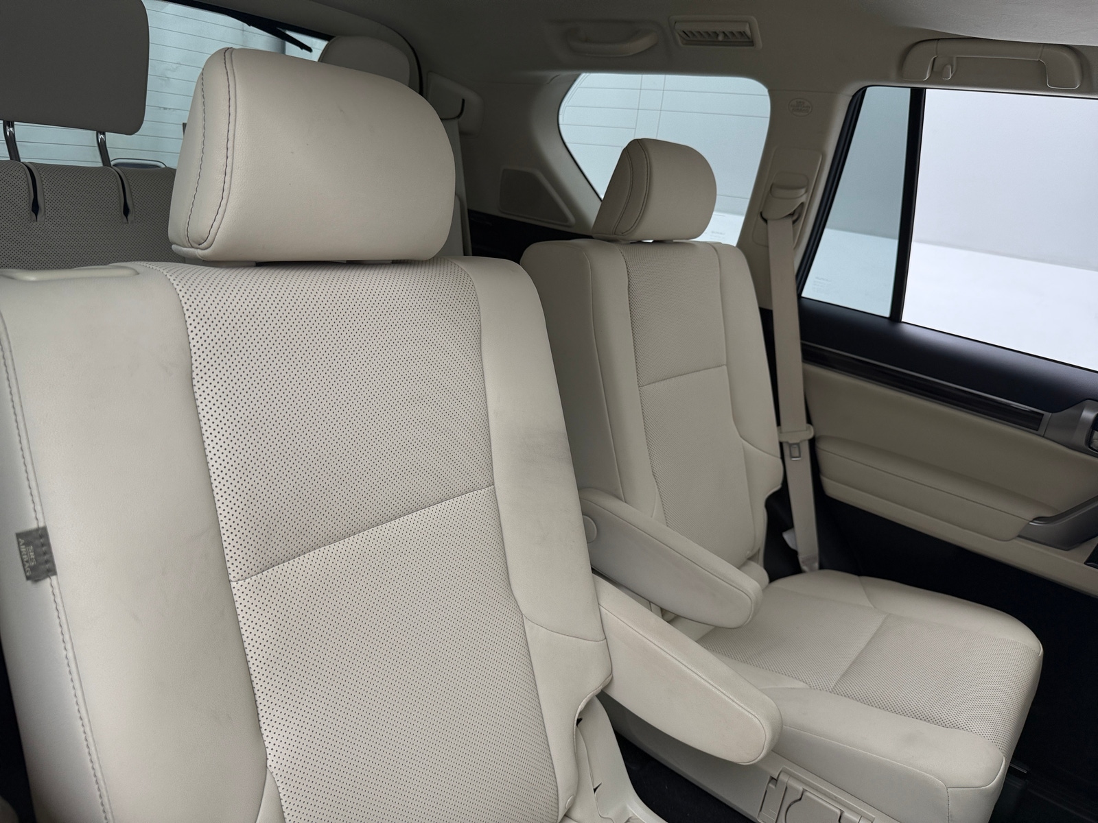 Thumbnail: 2023 Lexus GX - 5