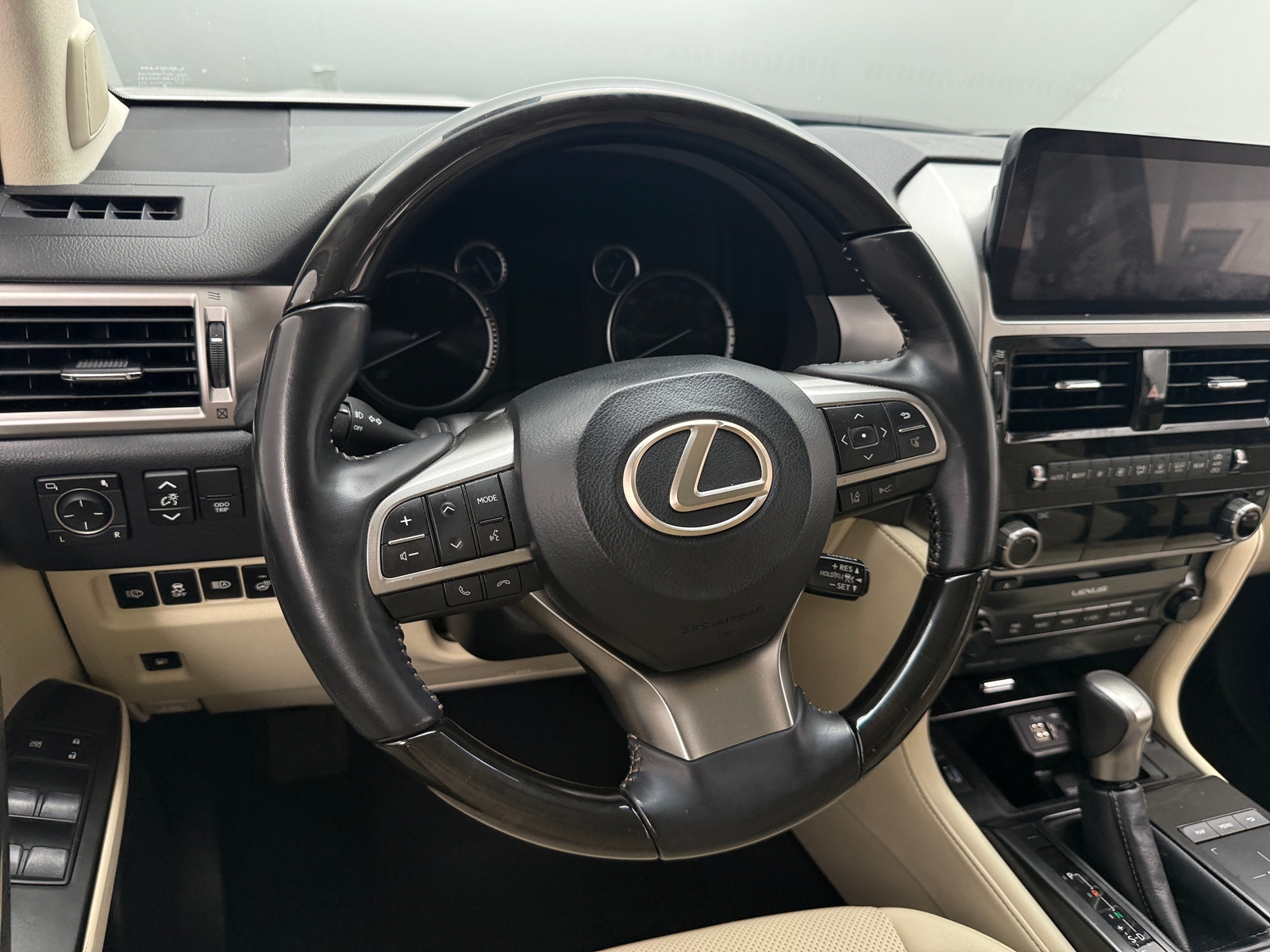Thumbnail: 2023 Lexus GX - 4