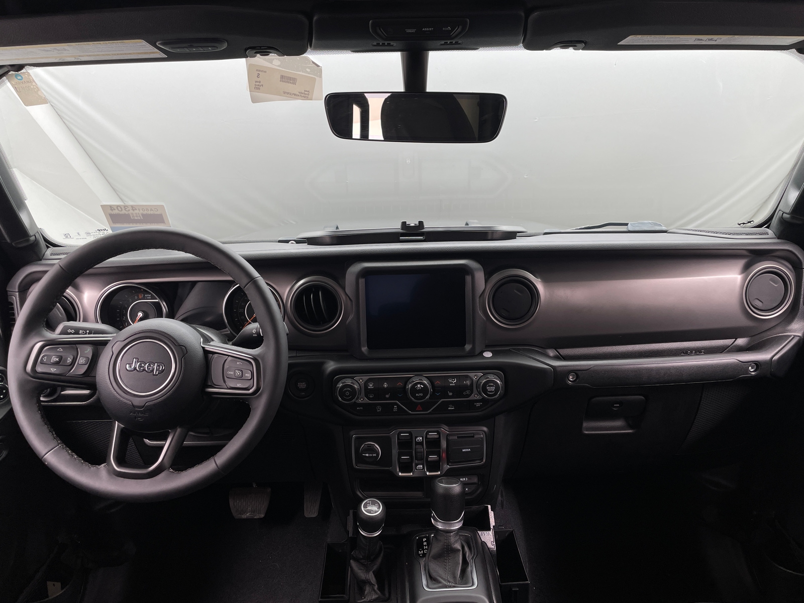 Thumbnail: 2023 Jeep Gladiator - 3