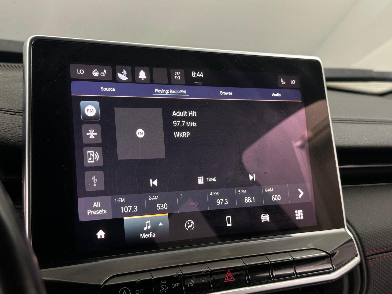 Thumbnail: 2022 Jeep Compass - 4