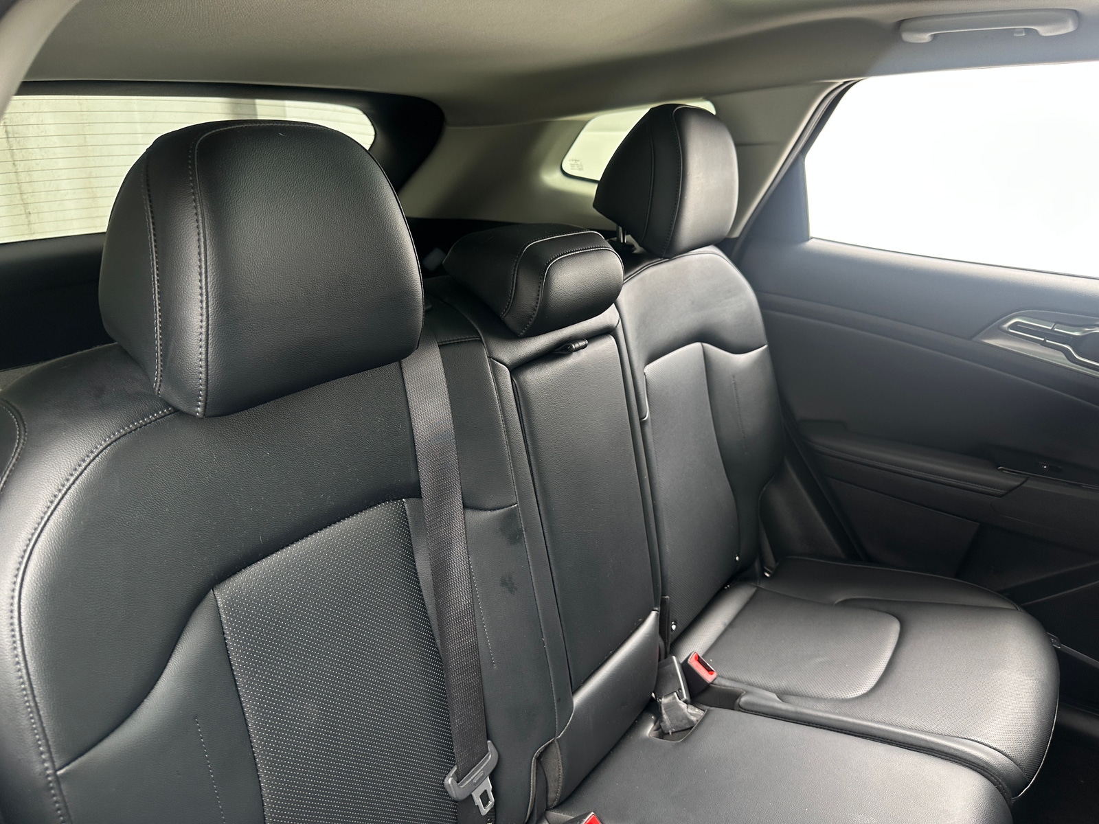 Thumbnail: 2023 Kia Sportage - 5