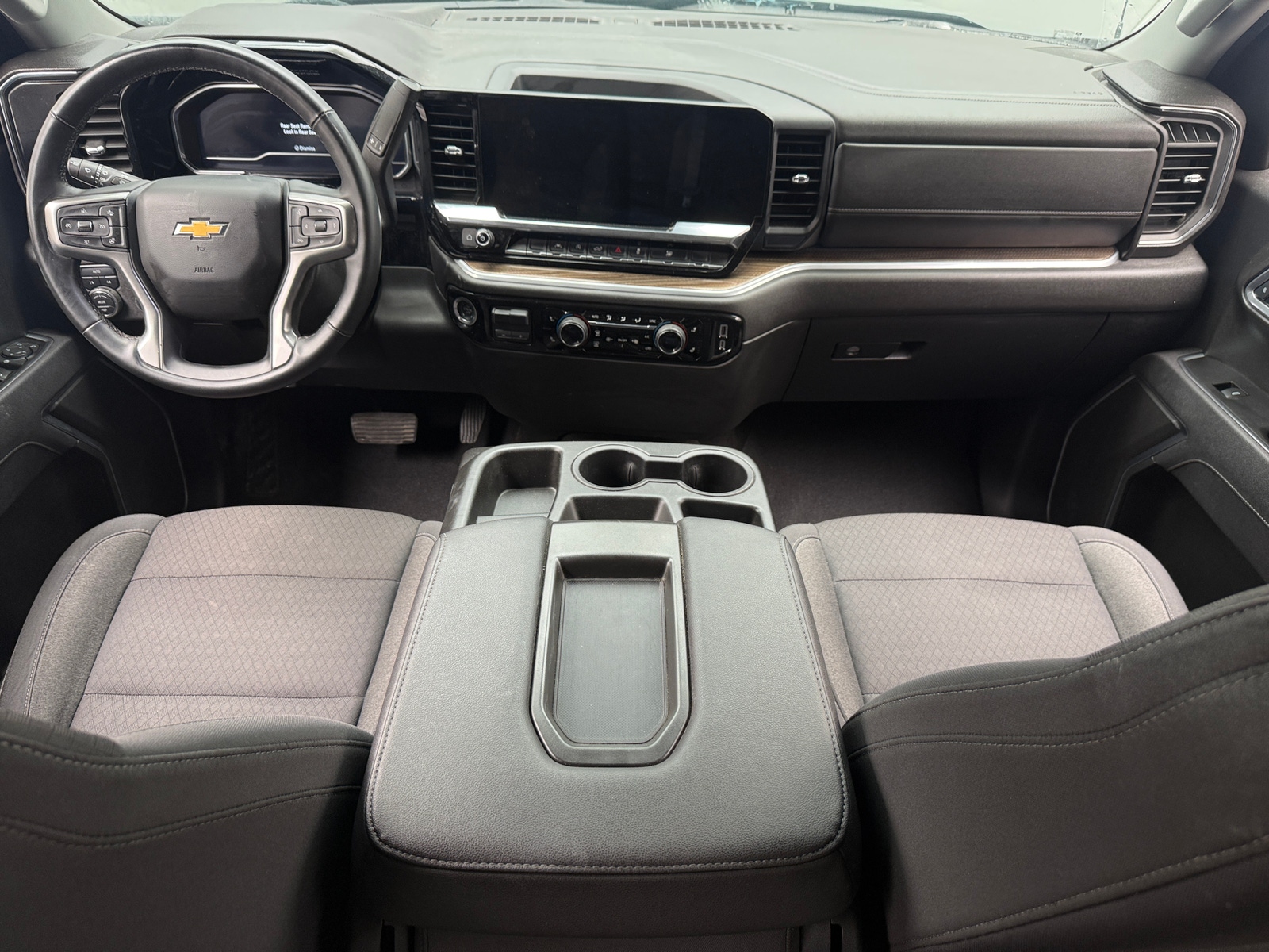 Thumbnail: 2025 Chevrolet Silverado 1500 - 3