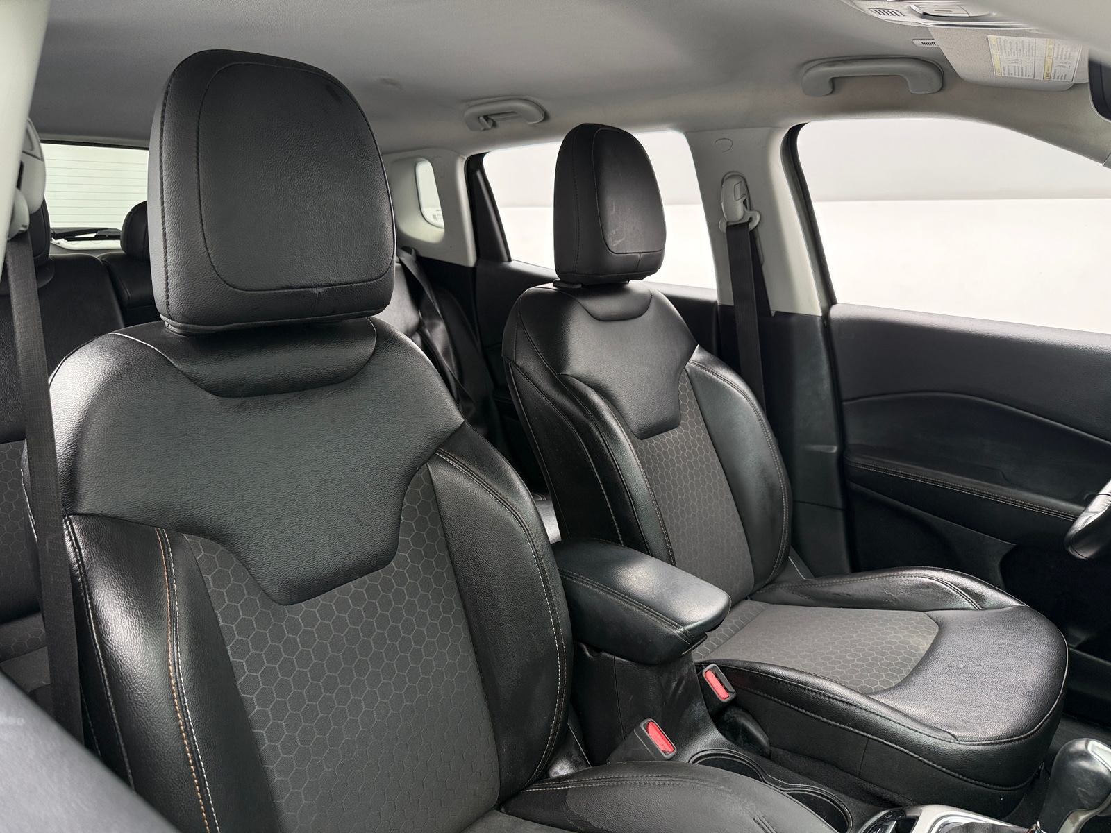 Thumbnail: 2018 Jeep Compass - 2