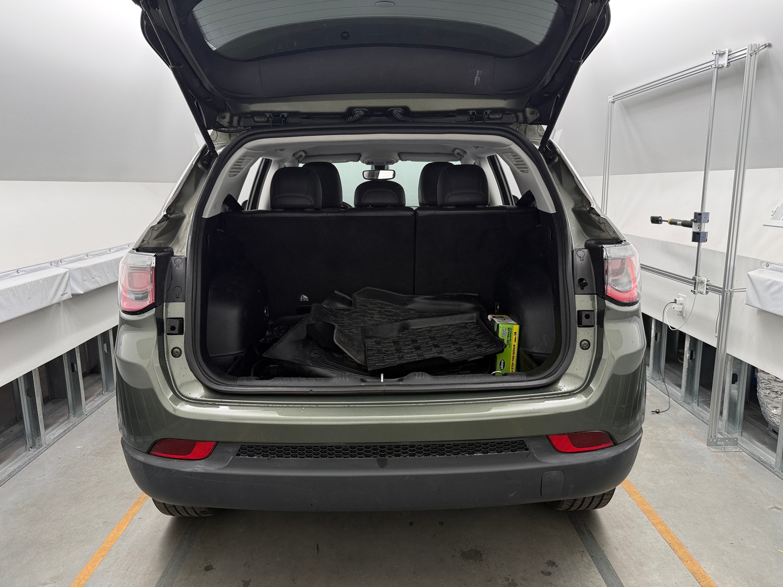 Thumbnail: 2018 Jeep Compass - 7
