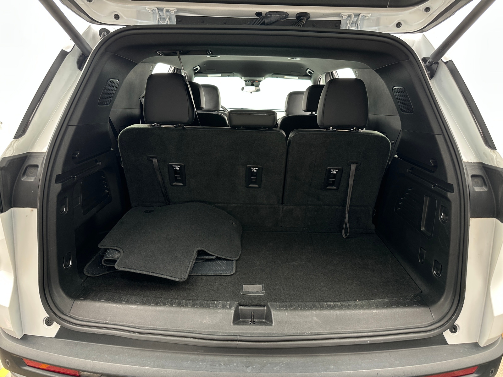 Thumbnail: 2026 Chevrolet Traverse - 7