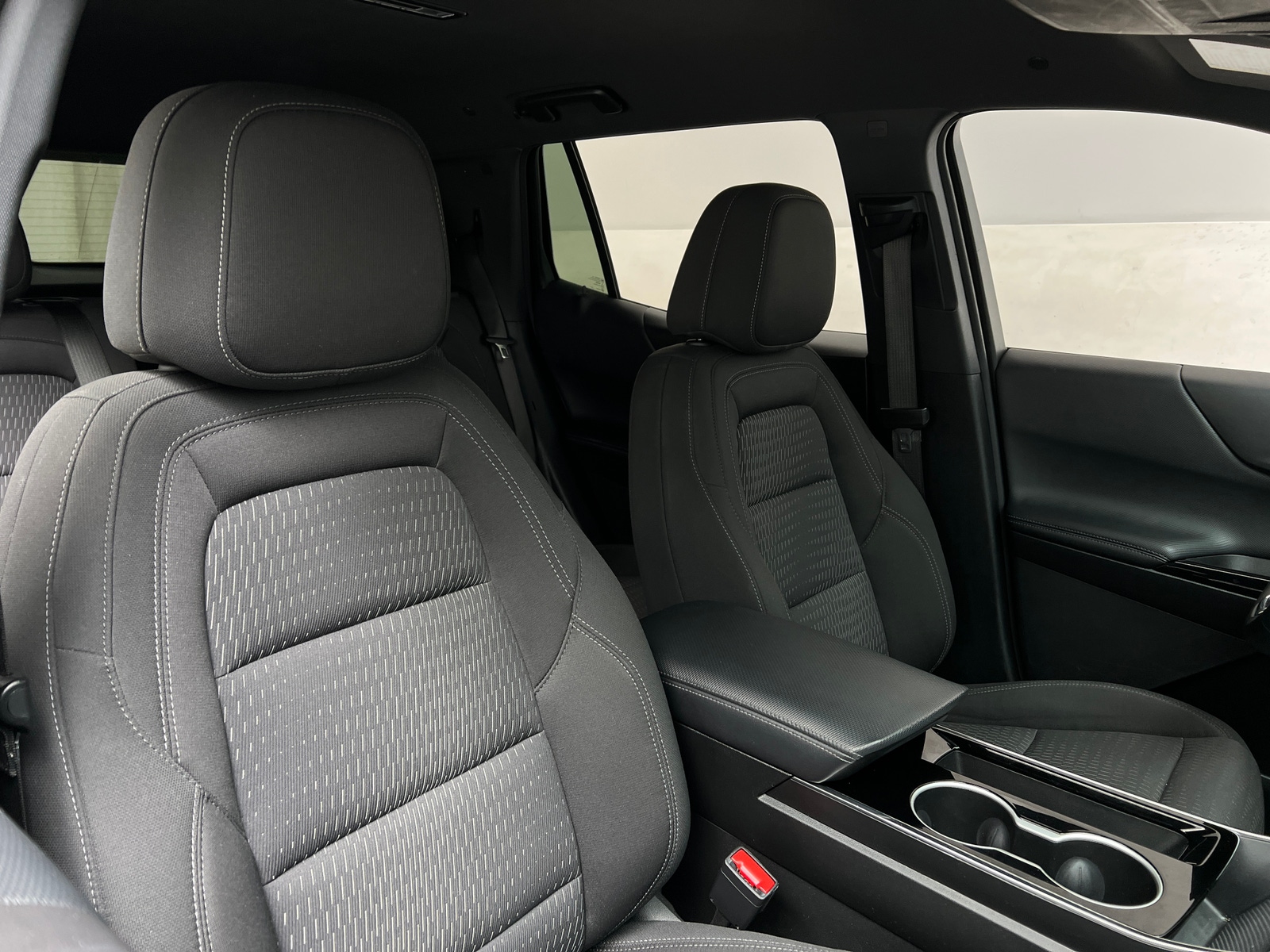 Thumbnail: 2025 Chevrolet Equinox - 2