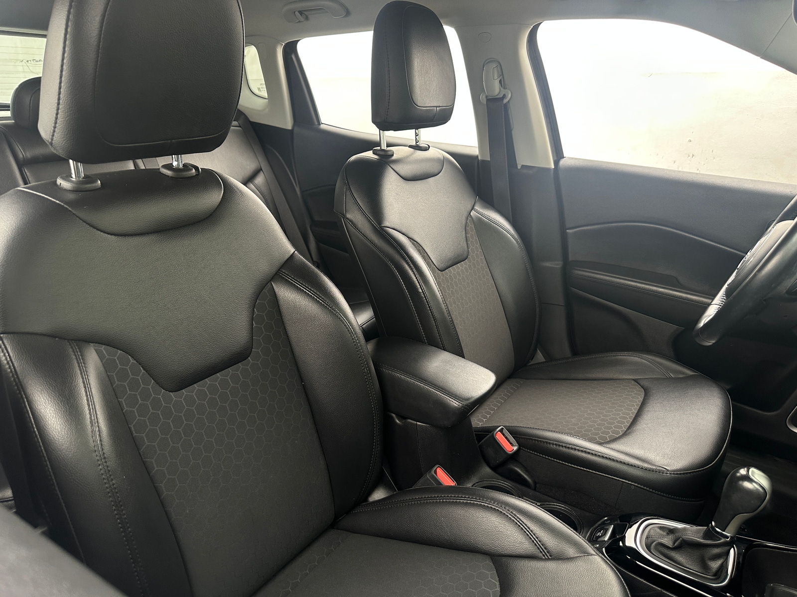 Thumbnail: 2019 Jeep Compass - 2