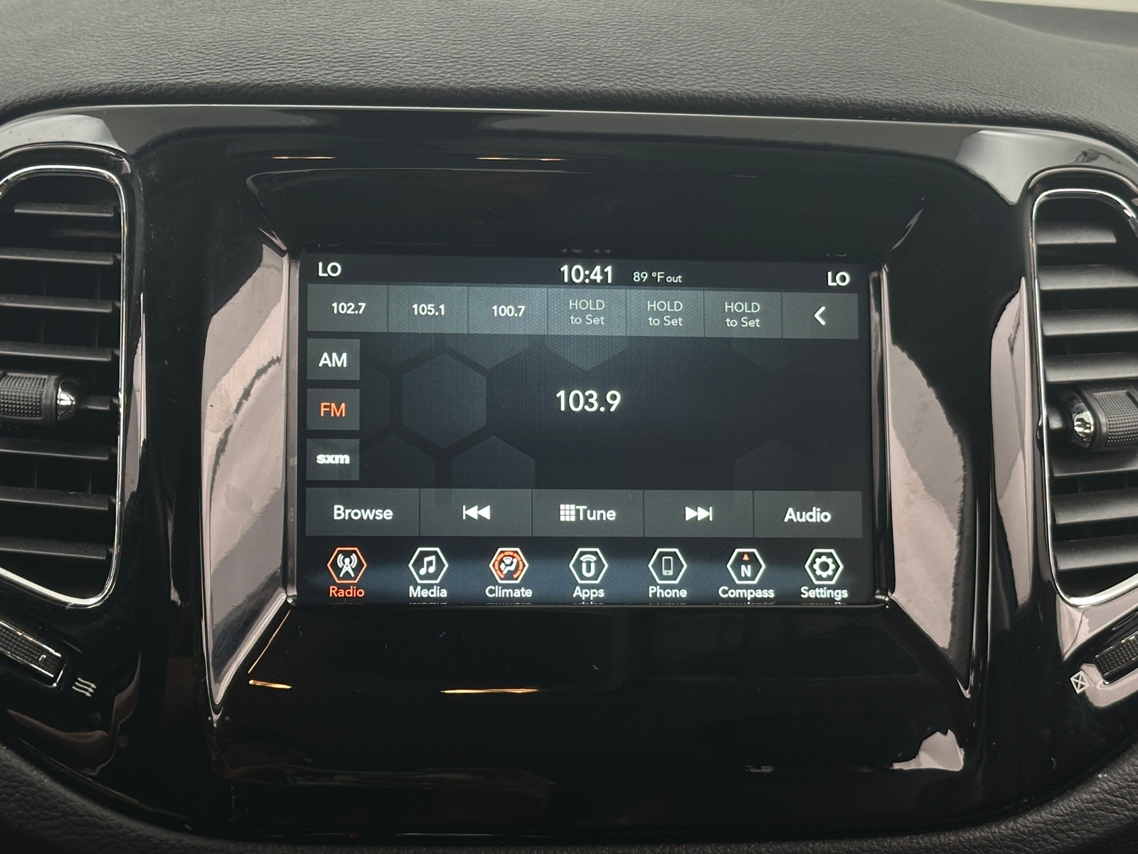 Thumbnail: 2019 Jeep Compass - 4