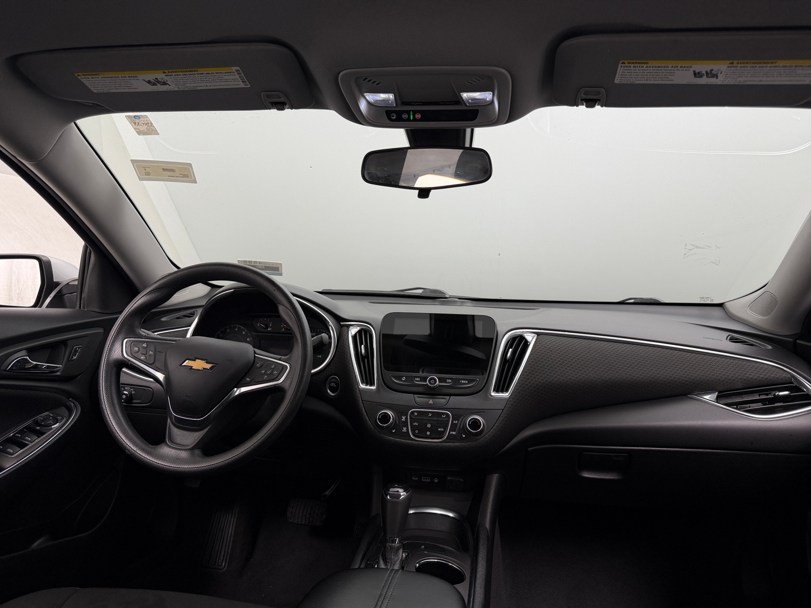 Thumbnail: 2019 Chevrolet Malibu - 3