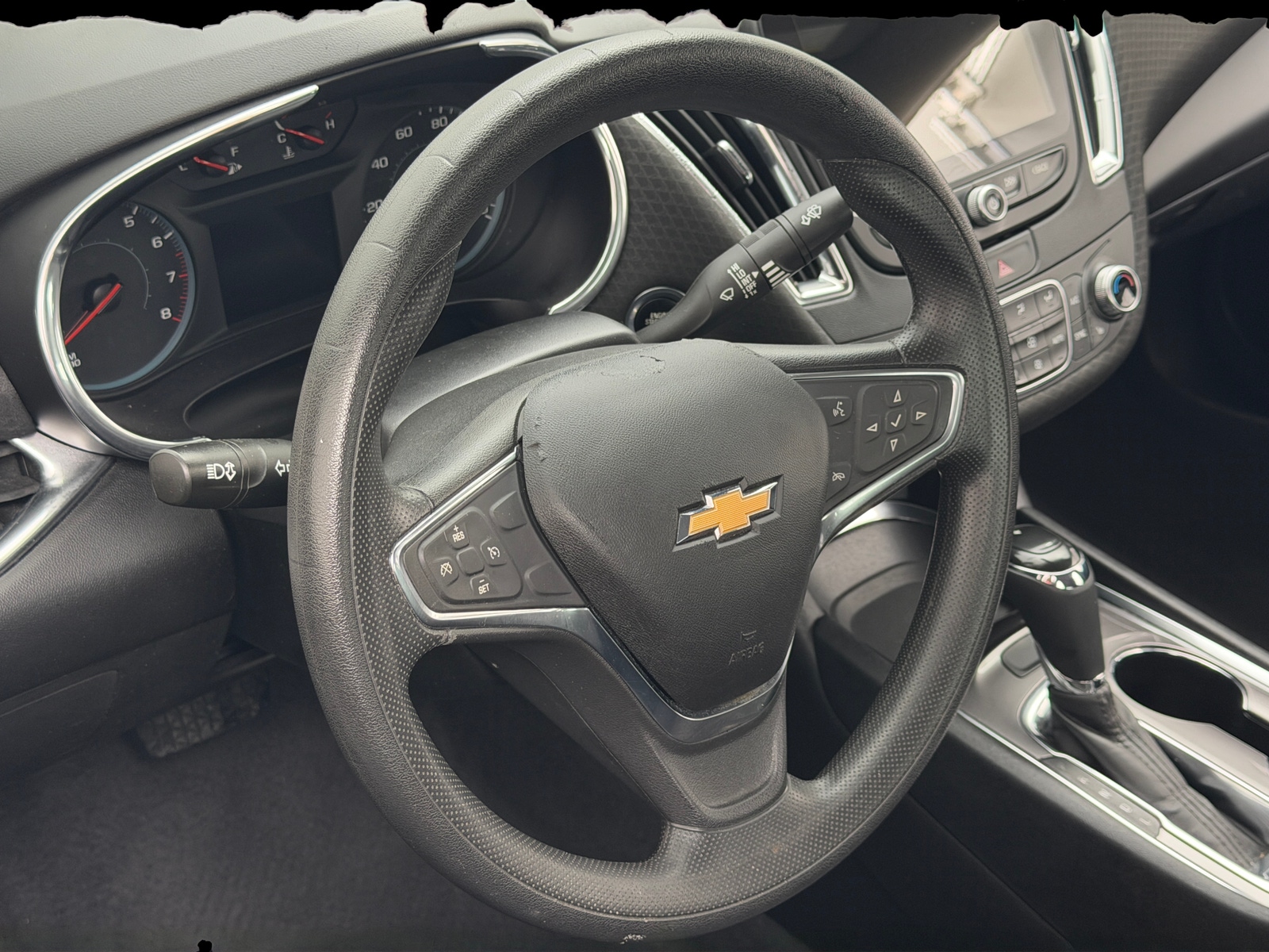 Thumbnail: 2019 Chevrolet Malibu - 5