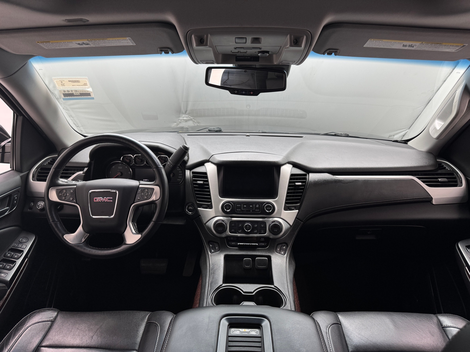 Thumbnail: 2016 GMC Yukon - 2