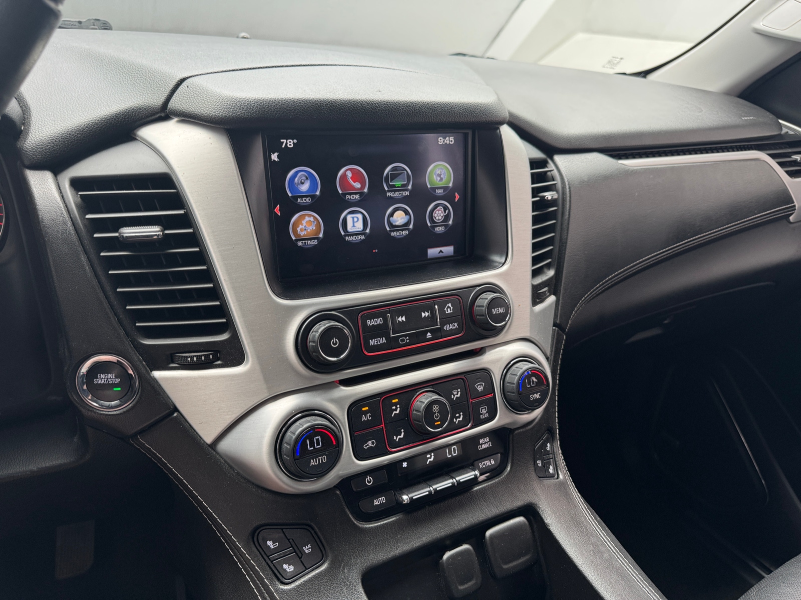 Thumbnail: 2016 GMC Yukon - 3