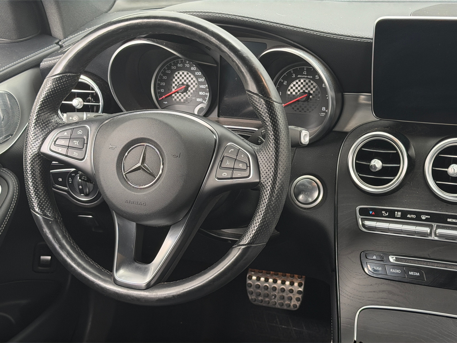 Thumbnail: 2019 Mercedes-Benz GLC - 4