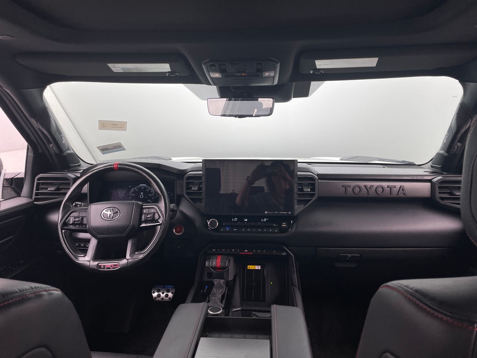 Thumbnail: 2024 Toyota Tundra - 3
