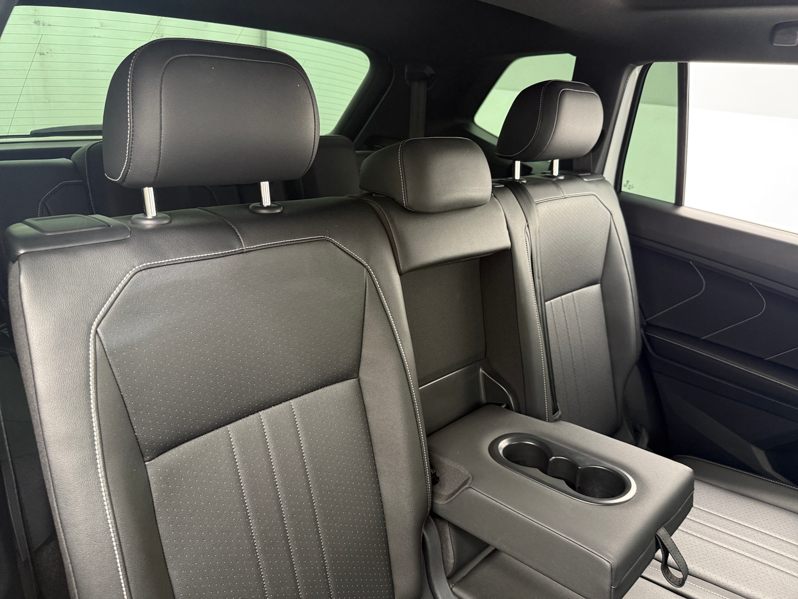 Thumbnail: 2023 Volkswagen Tiguan - 5