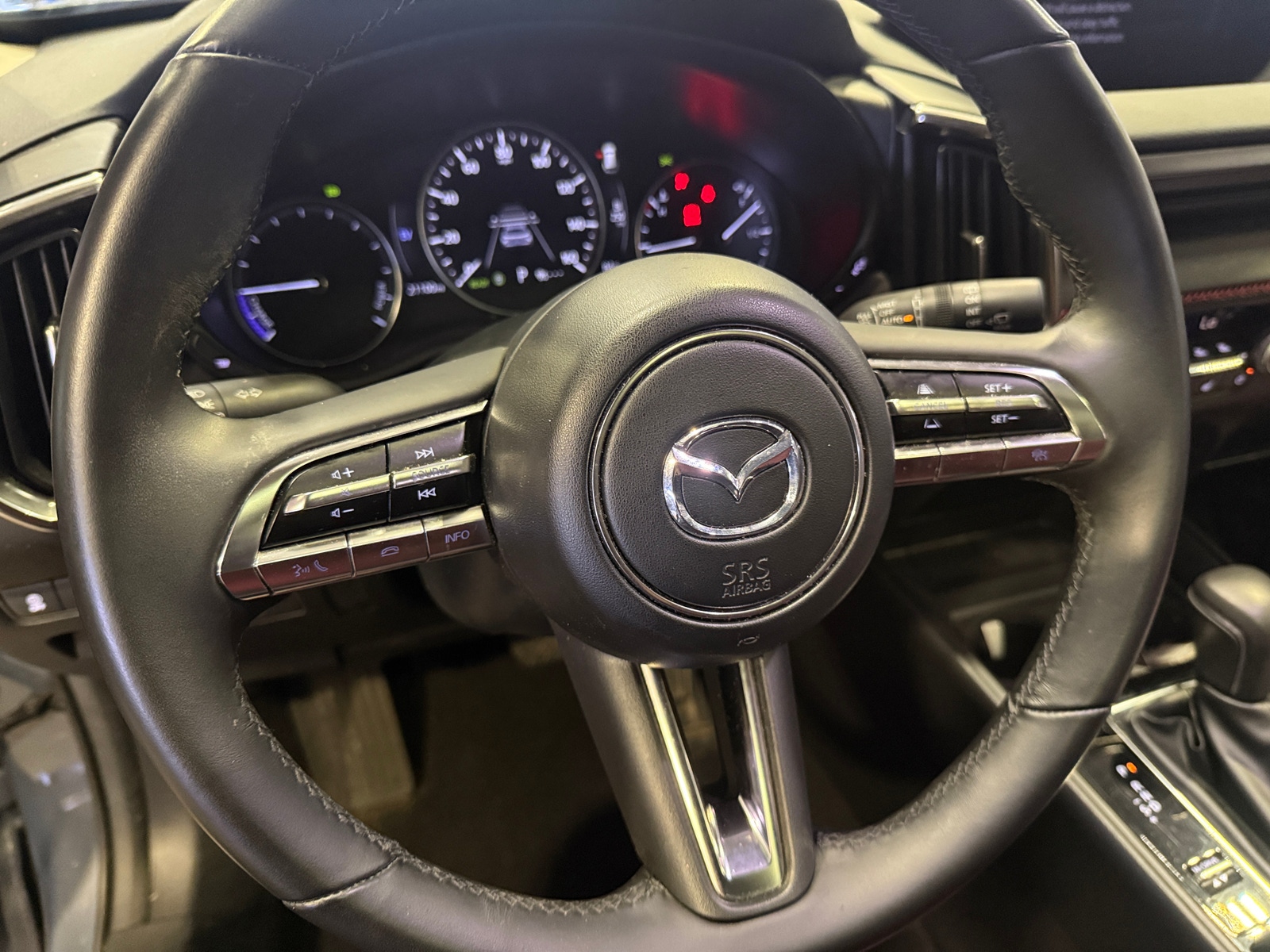 Thumbnail: 2025 Mazda CX-50 - 4
