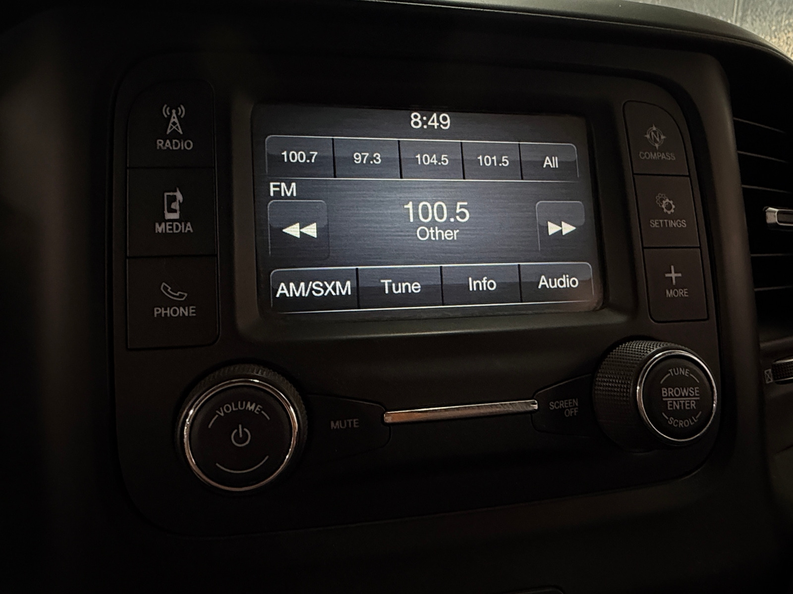 Thumbnail: 2019 RAM 1500 - 4