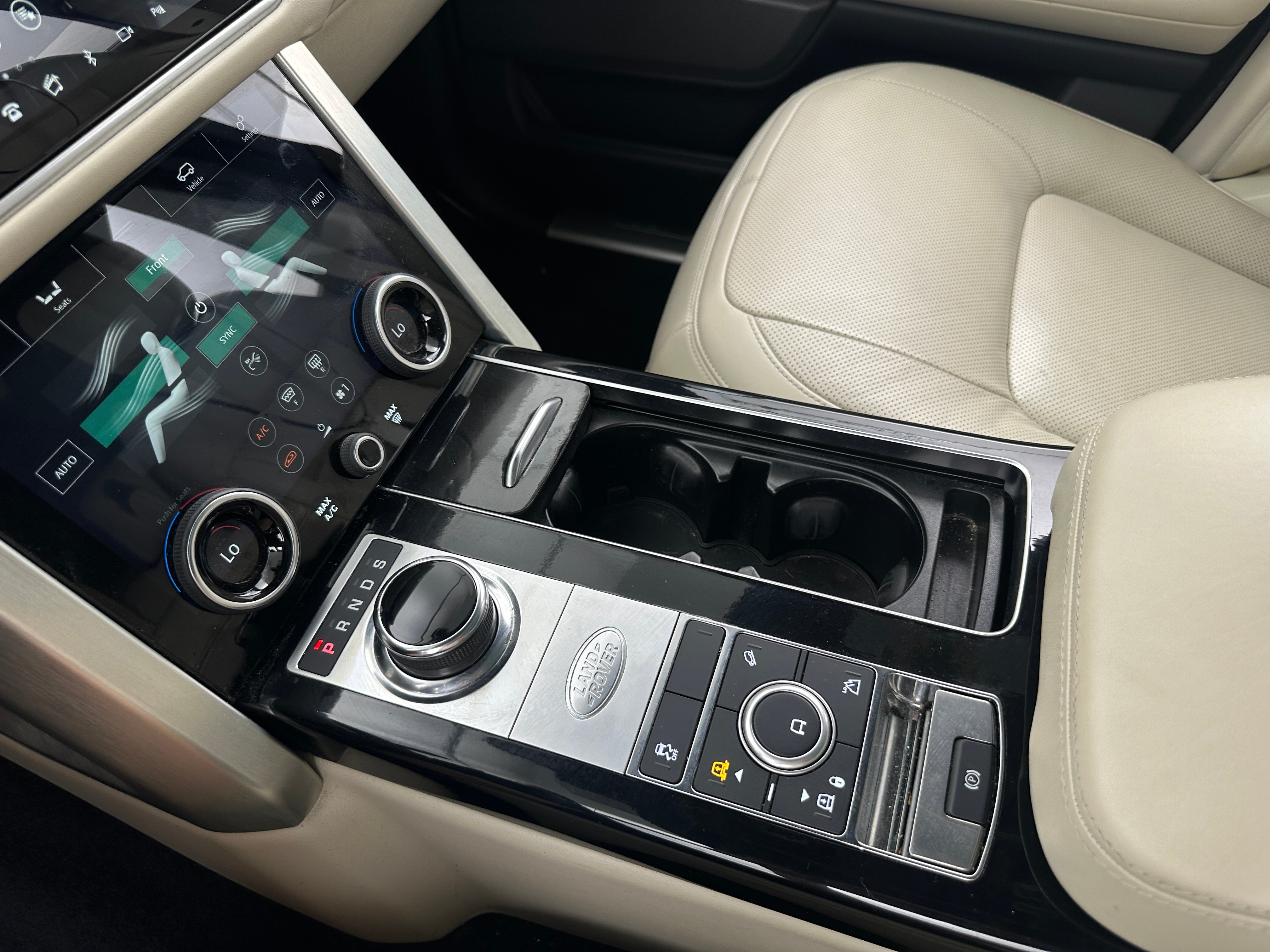 2019 Land Rover Range Rover HSE - Photo 6