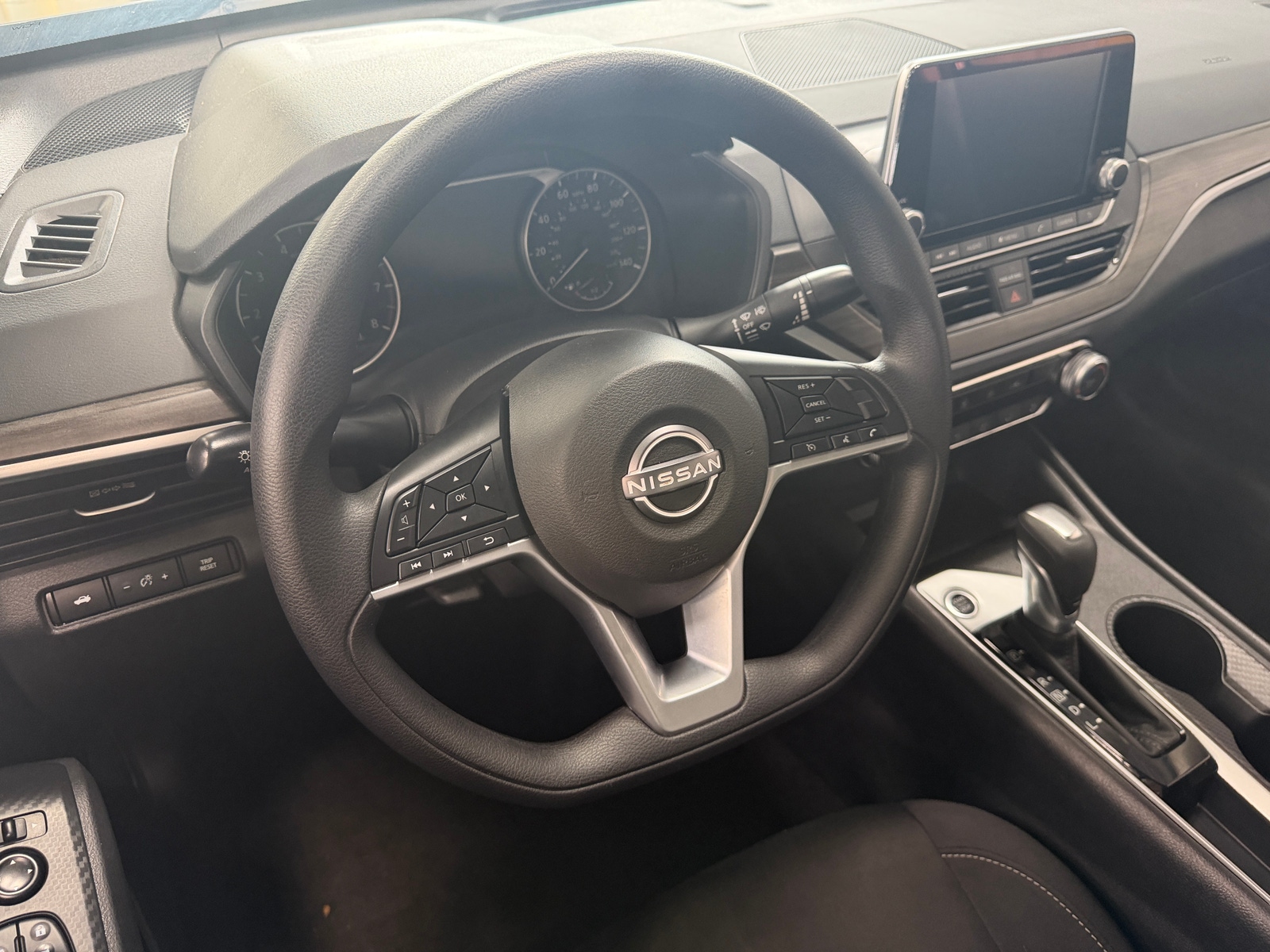 Thumbnail: 2025 Nissan Altima - 5