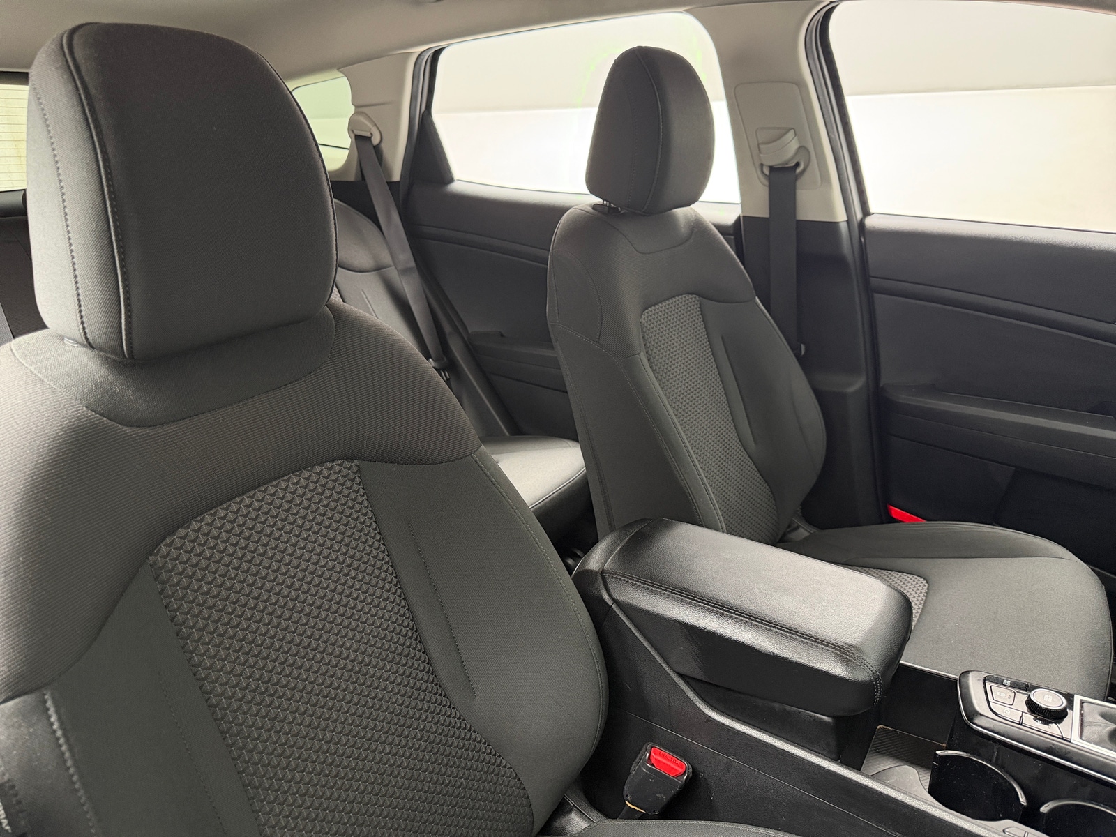 Thumbnail: 2023 Kia Sportage - 2