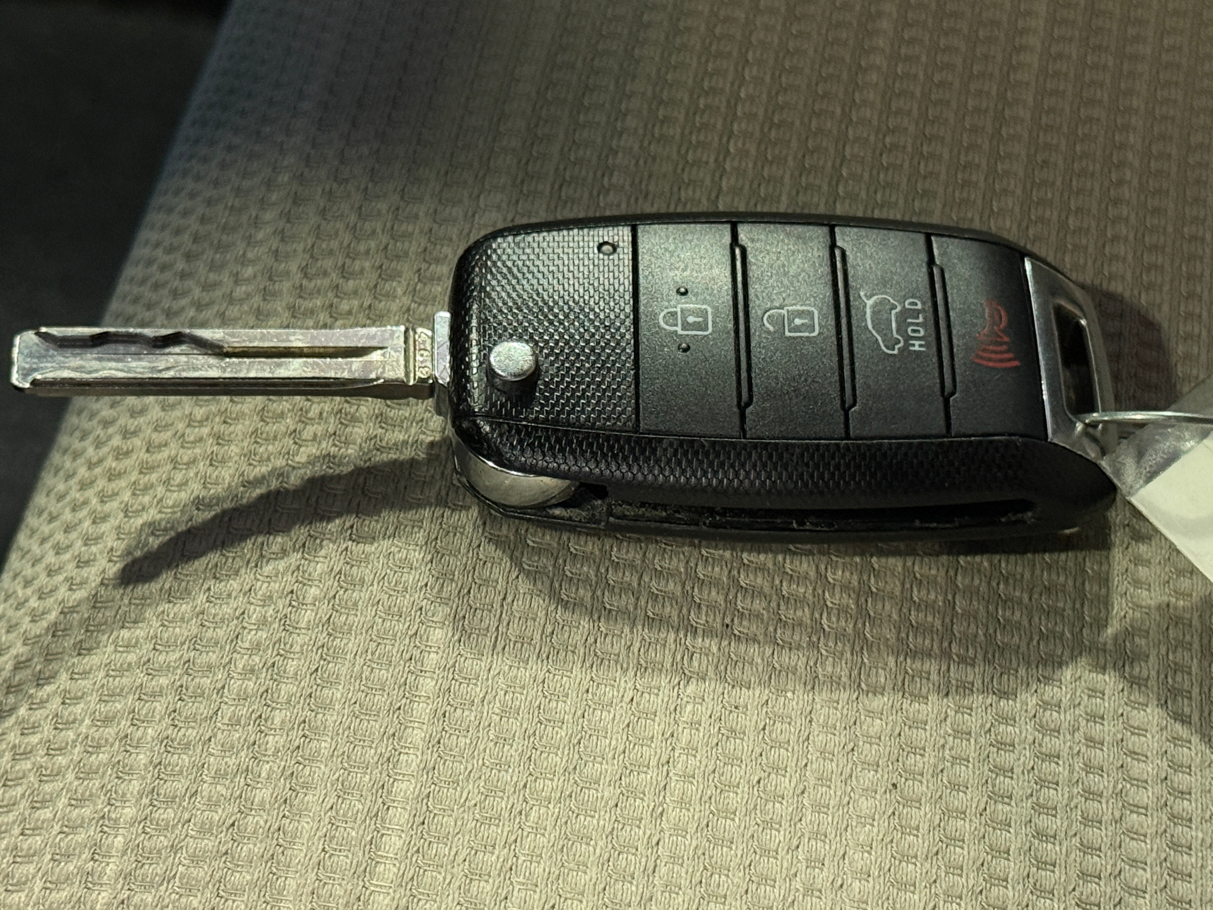 Used 2014 Kia Sorento LX with VIN 5XYKTCA65EG532334 for sale in Auburn, WA