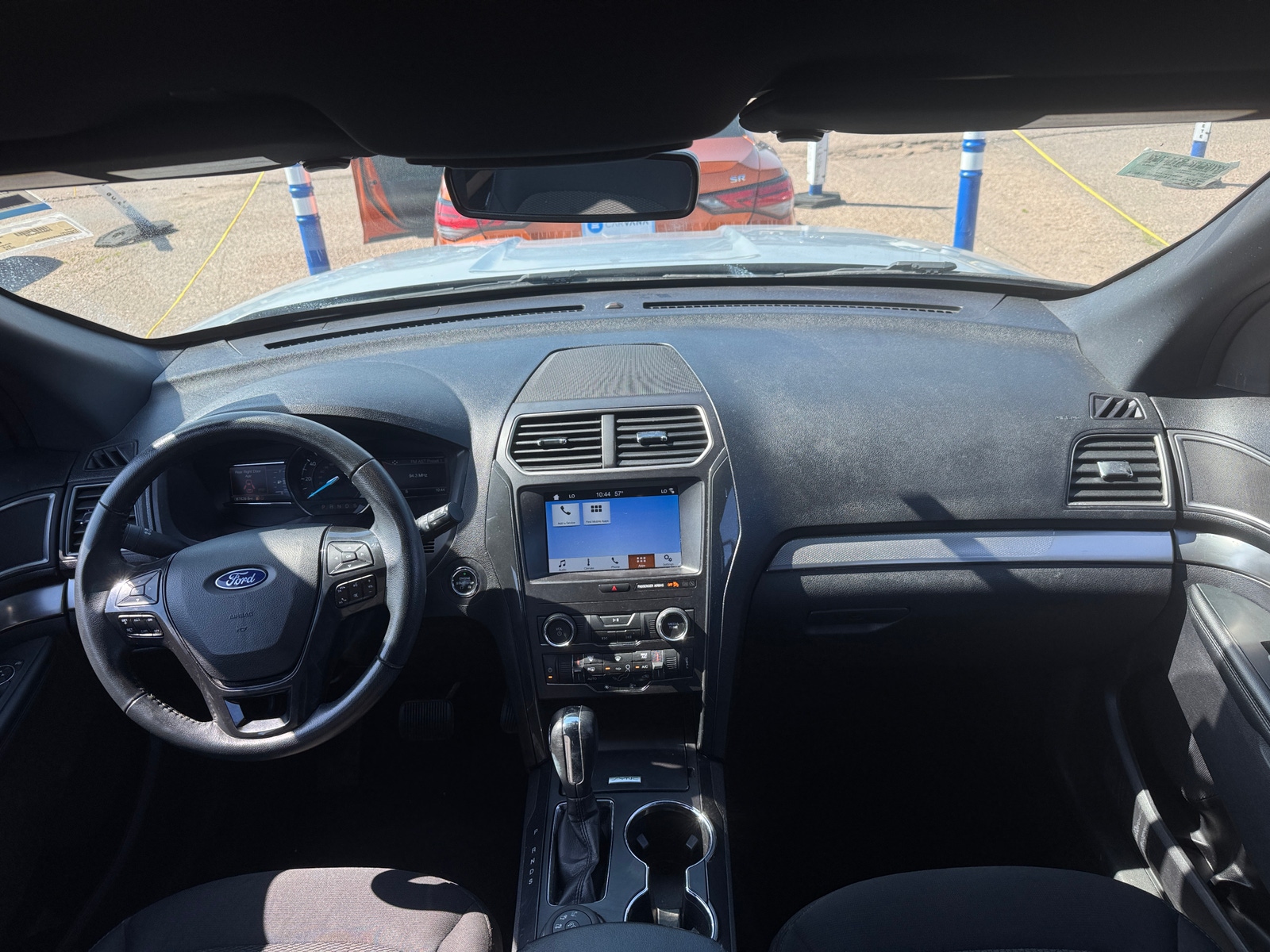 Thumbnail: 2019 Ford Explorer - 3