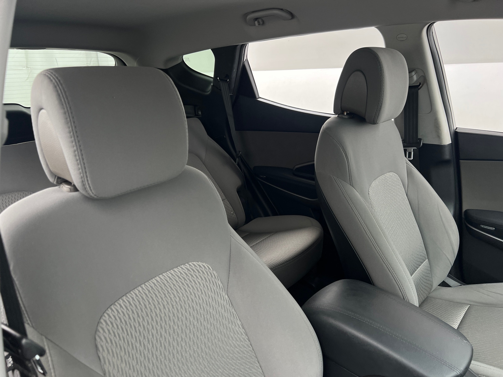 Thumbnail: 2014 Hyundai Santa Fe - 2