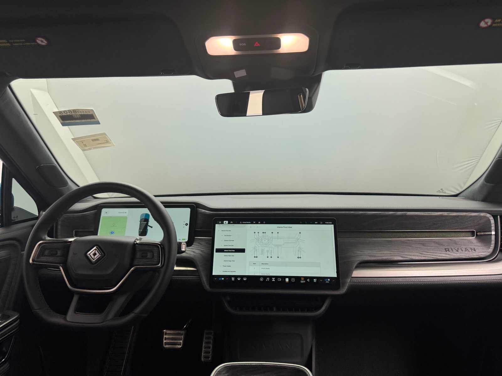 Thumbnail: 2023 Rivian R1S - 2