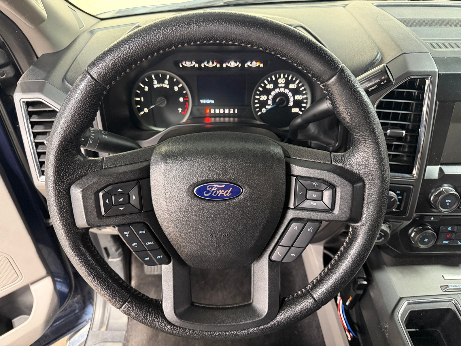 Thumbnail: 2016 Ford Econoline - 5