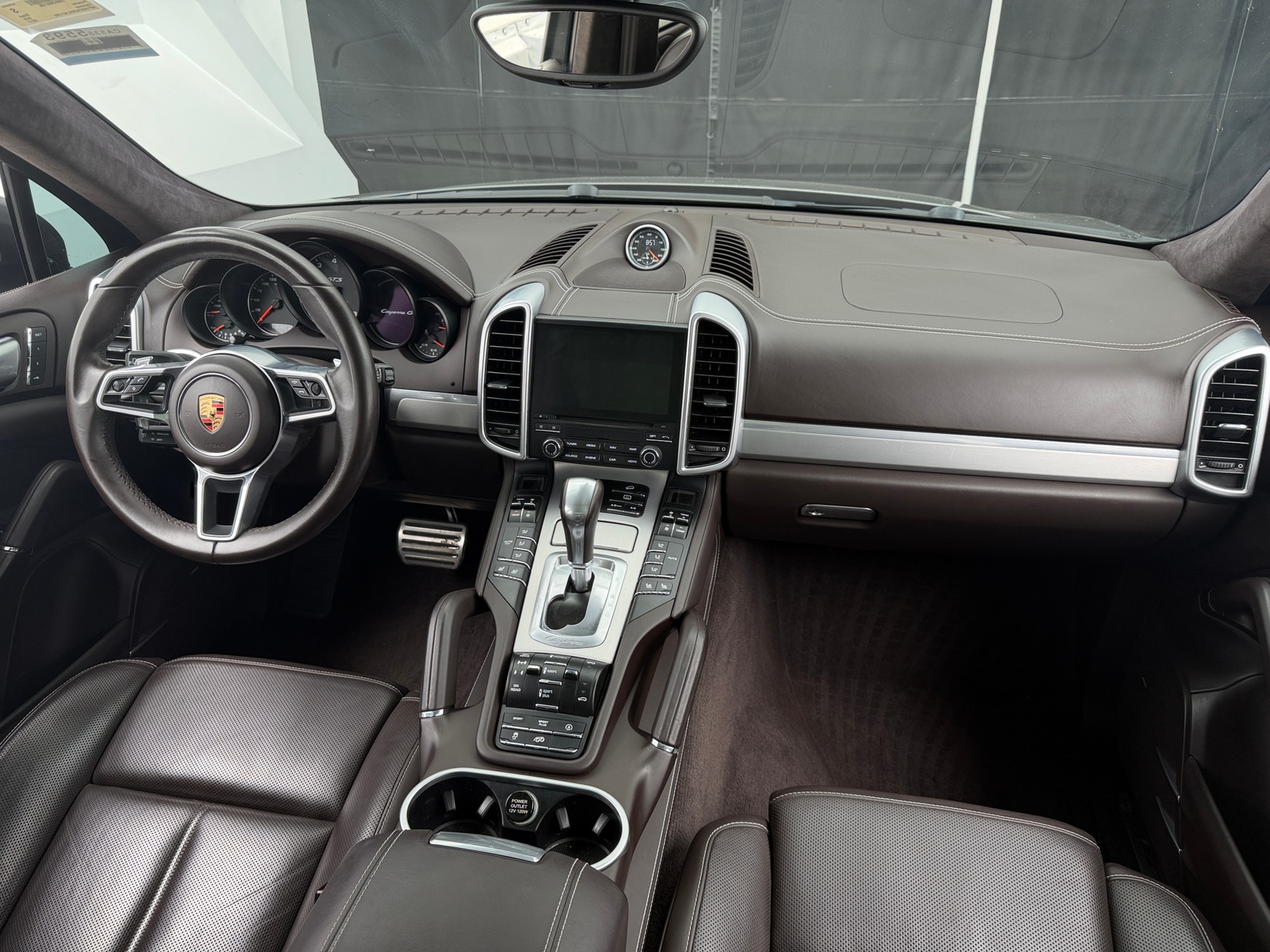 Thumbnail: 2017 Porsche Cayenne - 3
